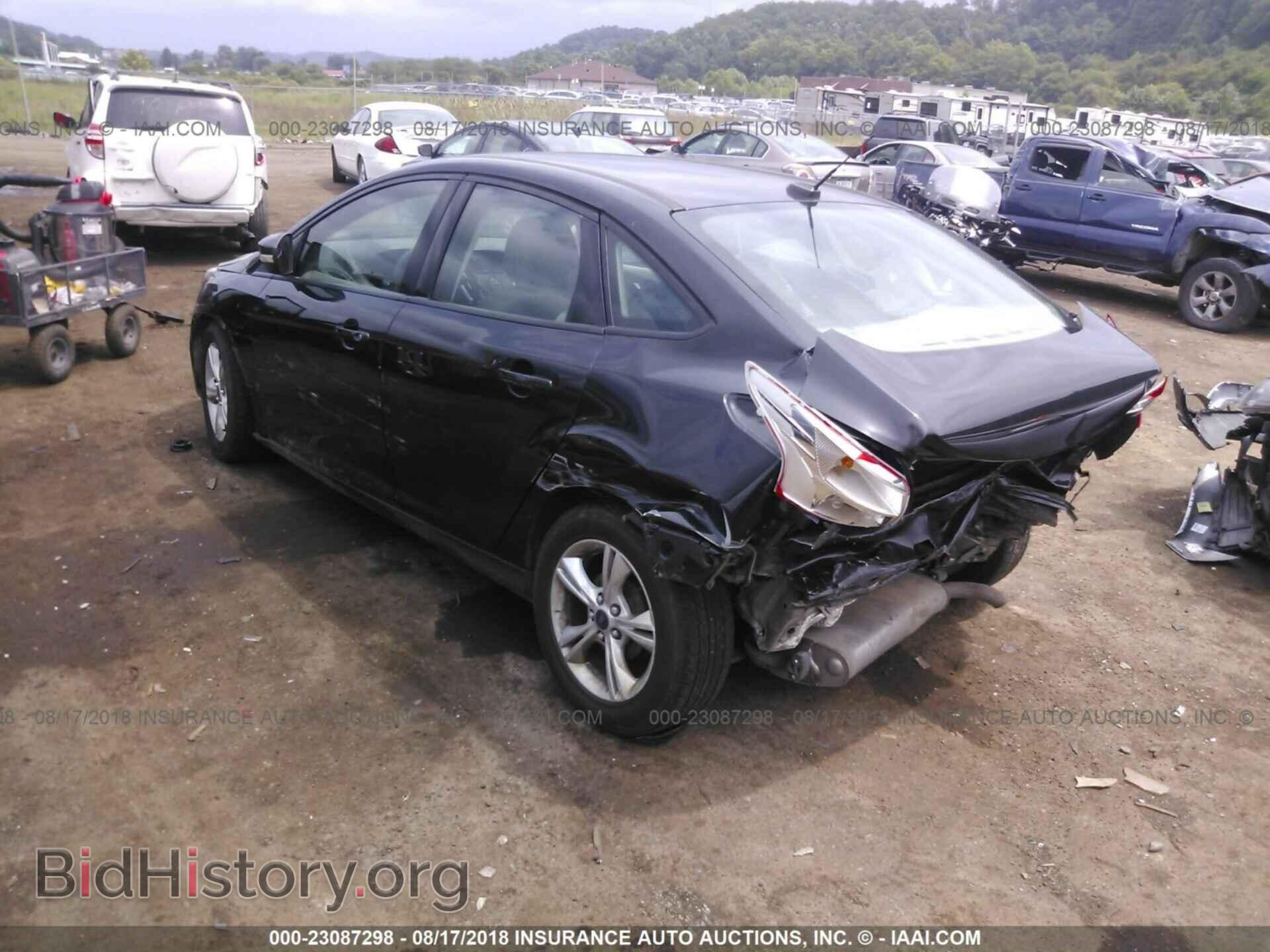 2014 Ford Focus - VIN: 1FADP3F26EL428089 - Фото 3