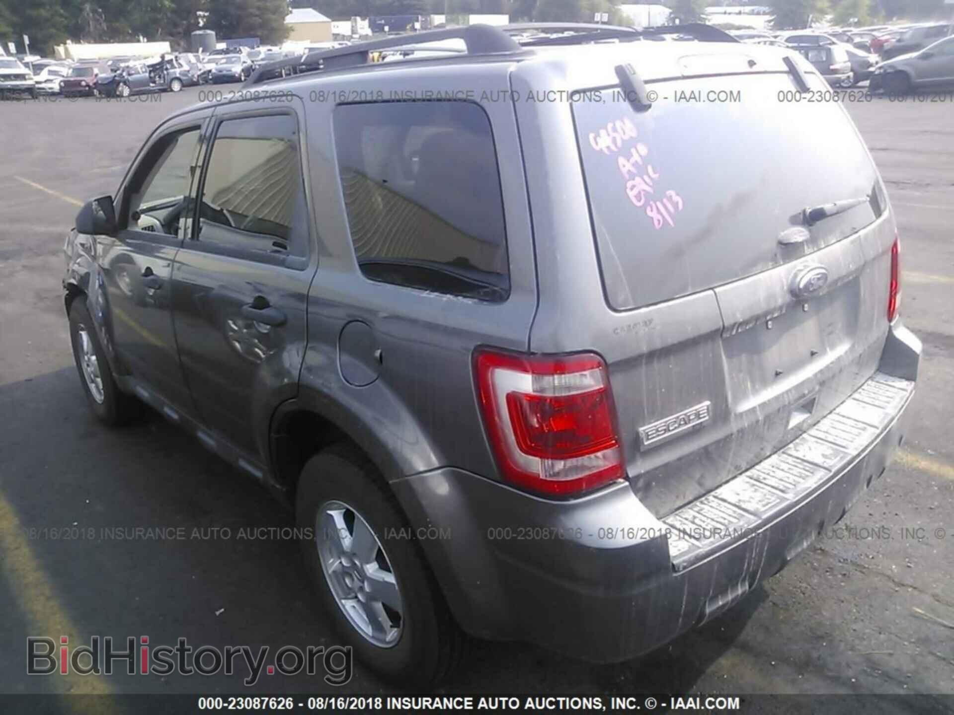 2011 Ford Escape - VIN: 1FMCU9D70BKA74941 - Фото 3