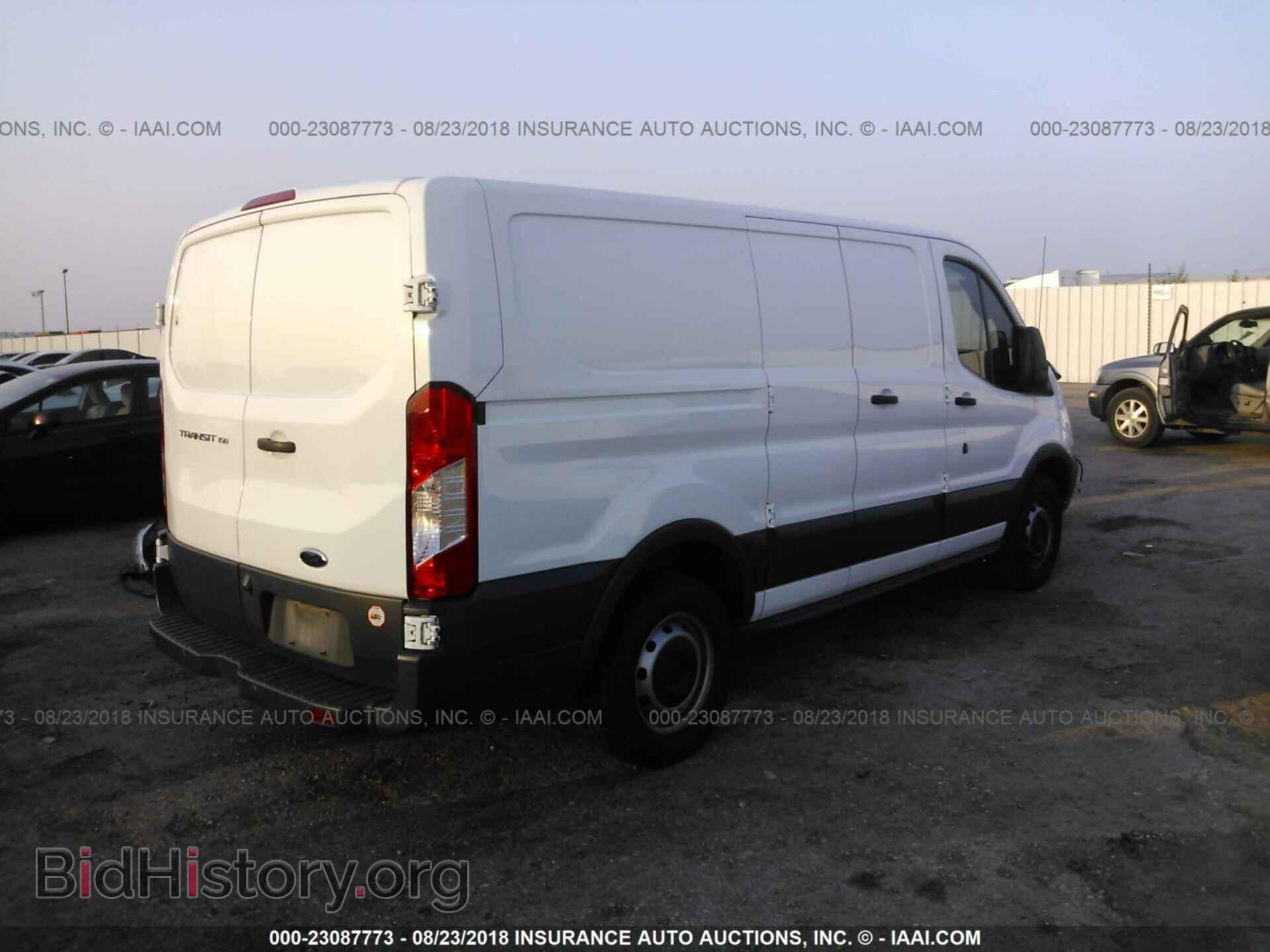 2015 Ford Transit - VIN: 1FTNE1ZM0FKB04570 - Фото 4