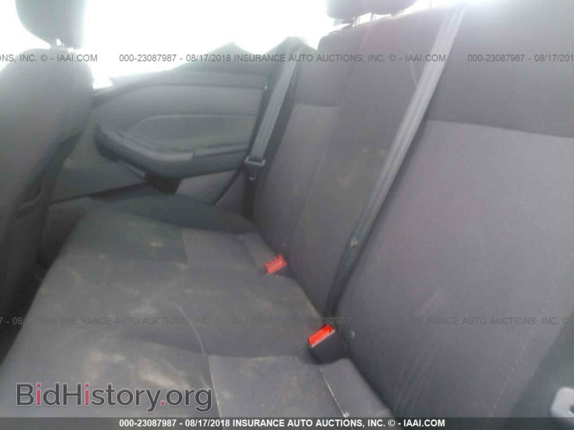 2015 Ford Focus - VIN: 1FADP3F22FL373268 - Фото 8