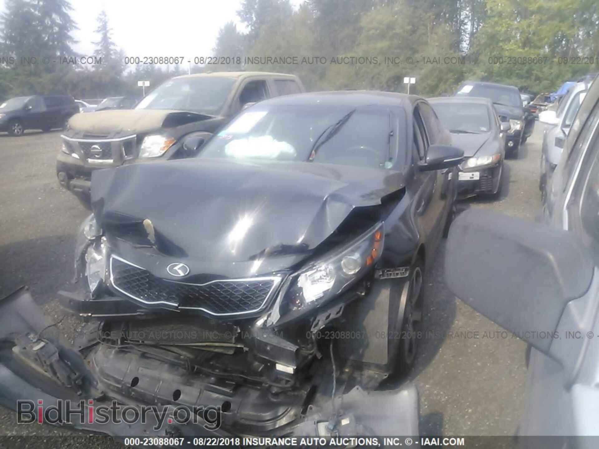2012 Kia Optima - VIN: 5XXGR4A67CG067292 - Фото 2