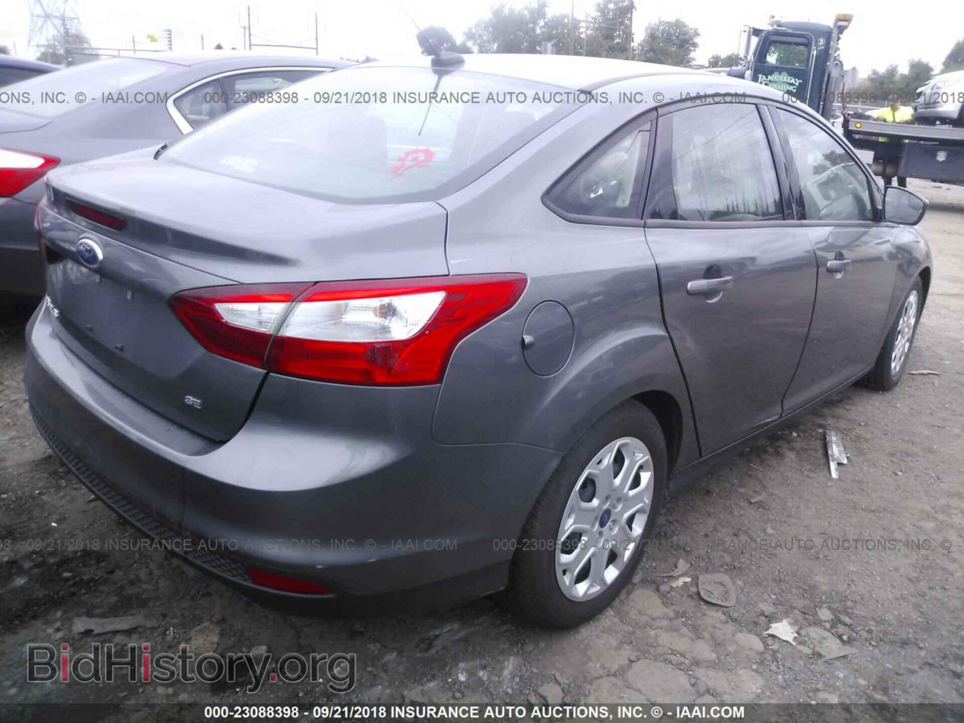 2012 Ford Focus - VIN: 1FAHP3F20CL307234 - Фото 4