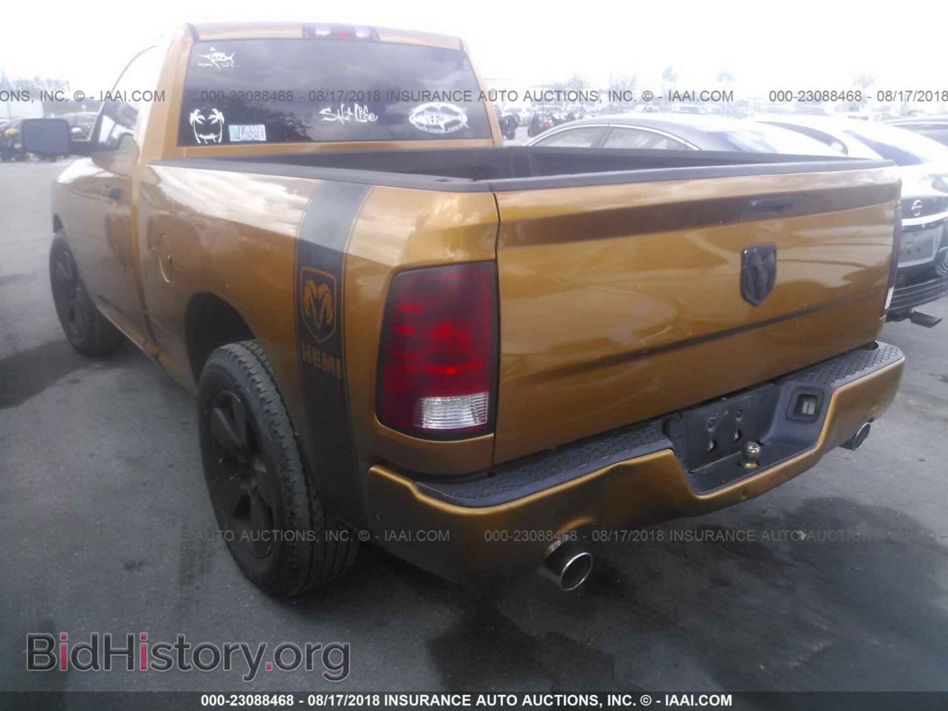 2012 Dodge Ram 1500 - VIN: 3C6JD6AT1CG201241 - Фото 3