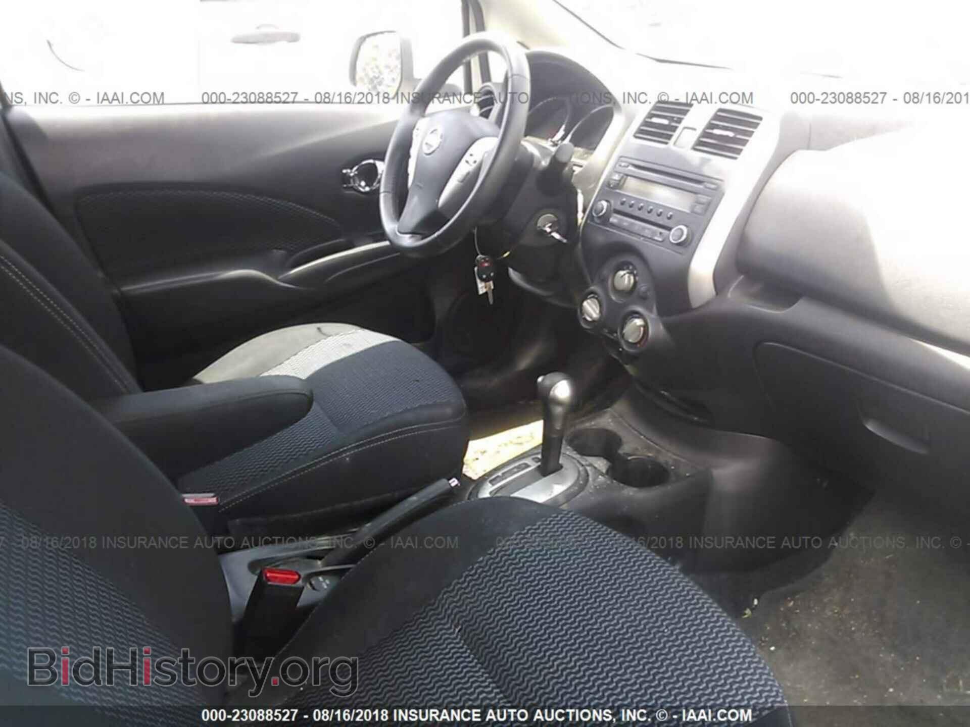 2014 Nissan Versa note - VIN: 3N1CE2CP0EL427145 - Photo 5