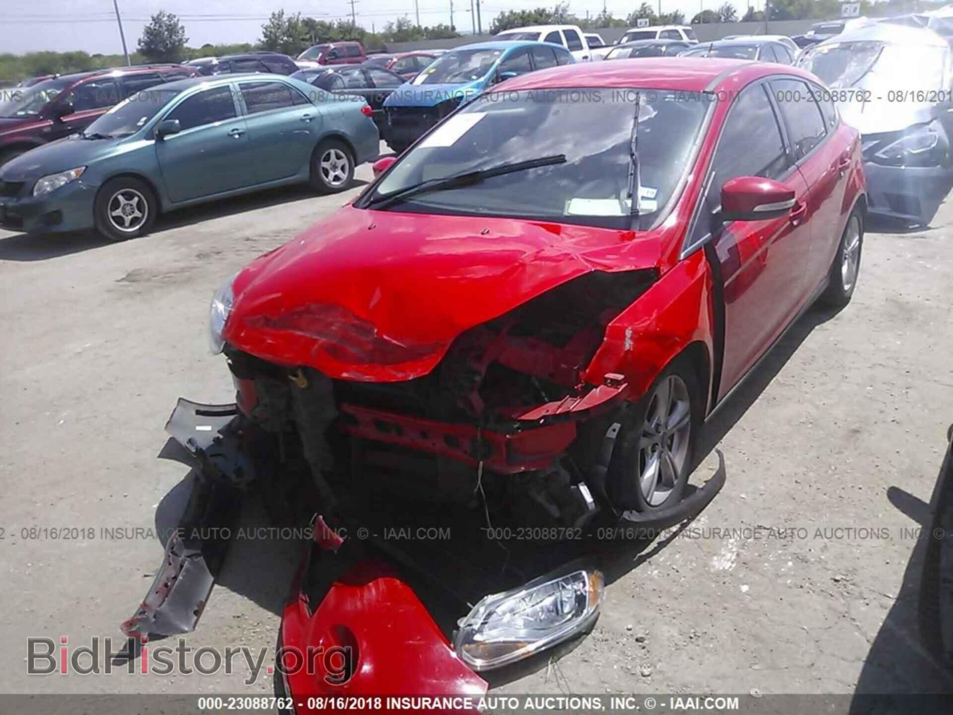 2014 Ford Focus - VIN: 1FADP3K20EL161361 - Photo 2