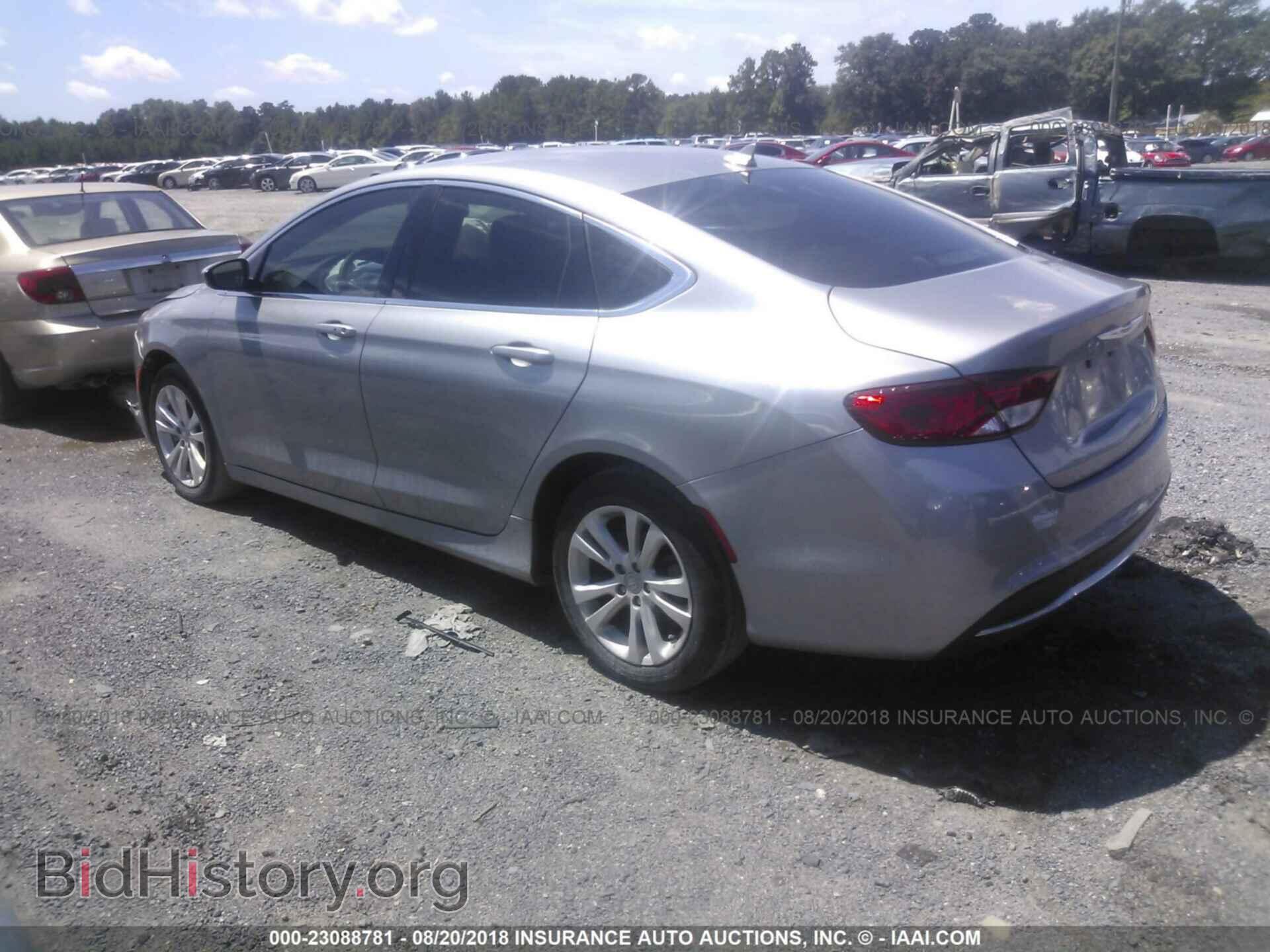 2016 Chrysler 200 - VIN: 1C3CCCAB2GN184834 - Photo 3