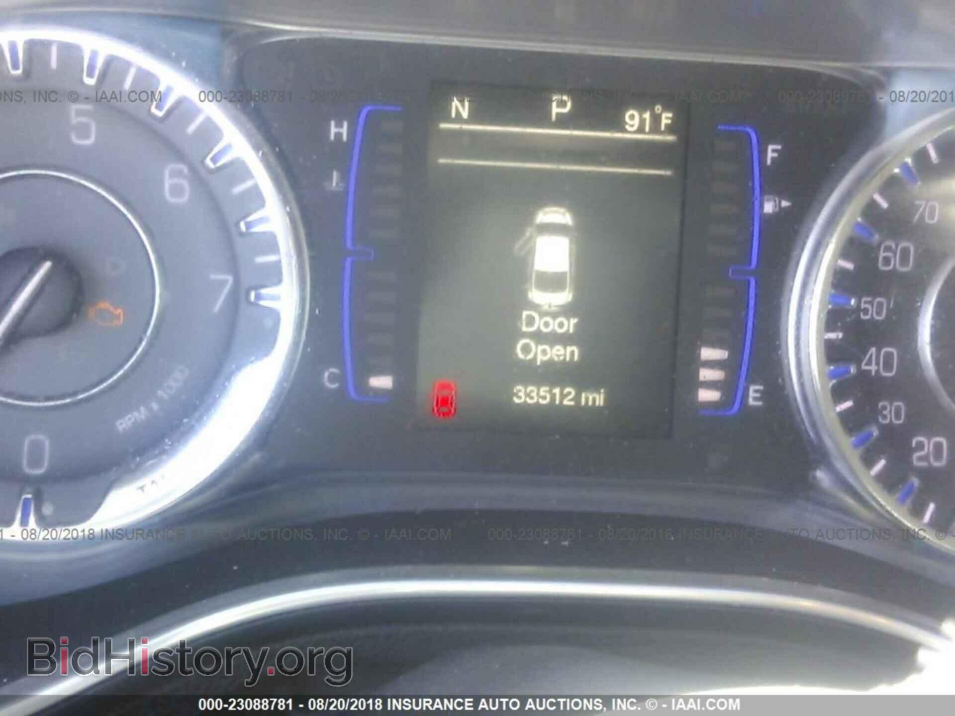 2016 Chrysler 200 - VIN: 1C3CCCAB2GN184834 - Photo 7