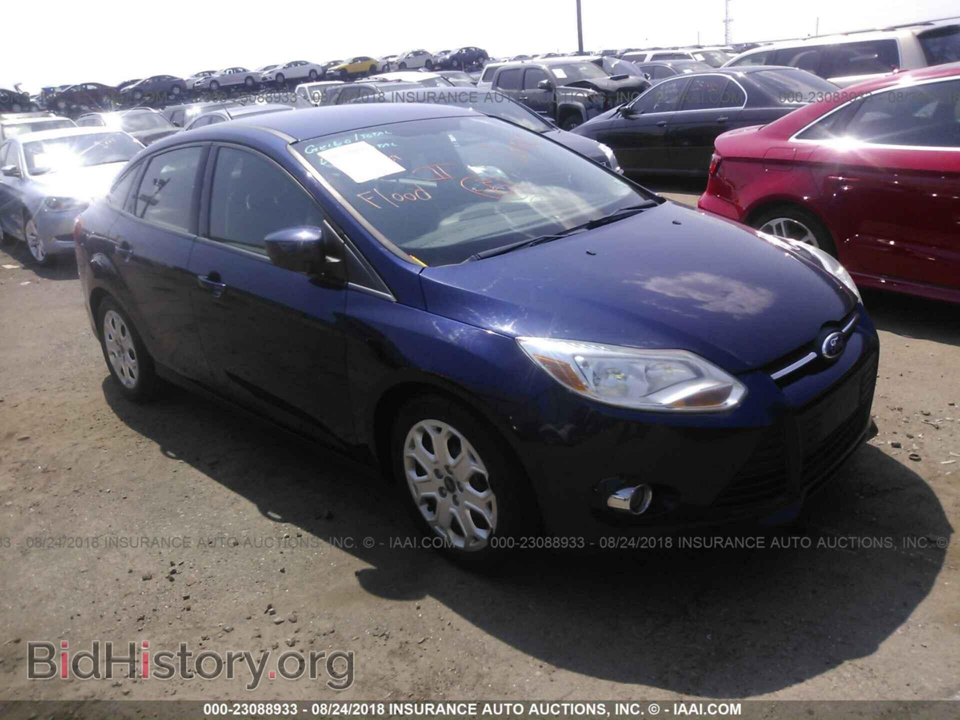 Photo 1FAHP3F27CL122677 - Ford Focus 2012