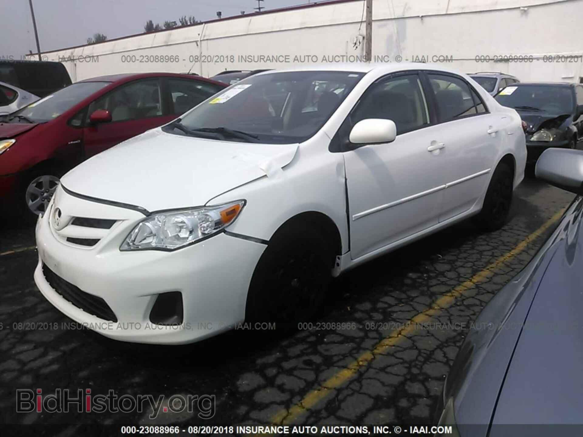 2011 Toyota Corolla - VIN: JTDBU4EEXB9154559 - Фото 2