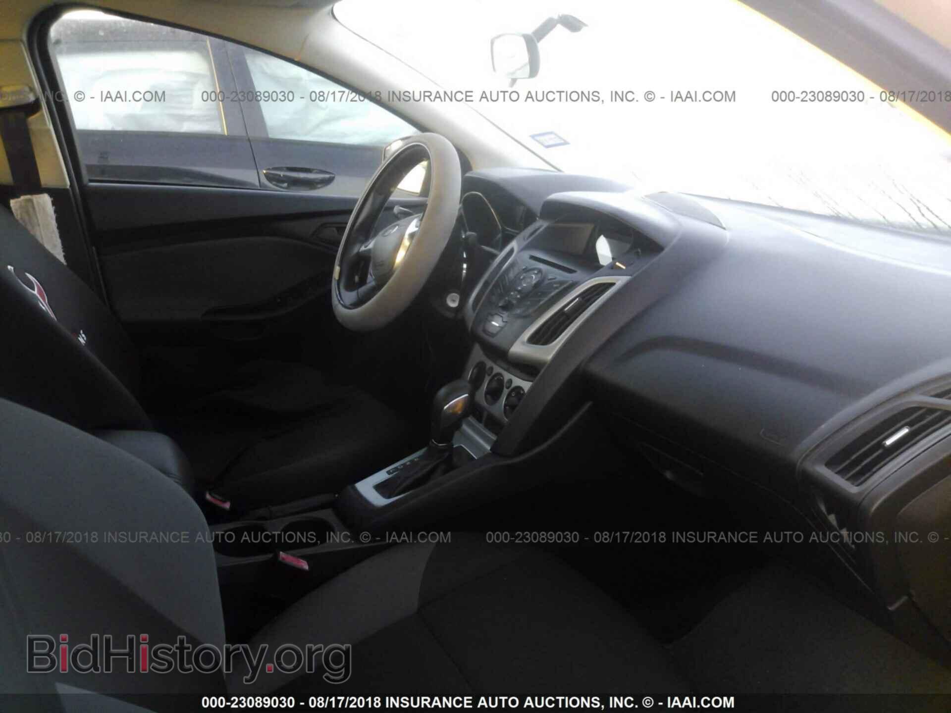2012 Ford Focus - VIN: 1FAHP3F26CL186421 - Фото 5