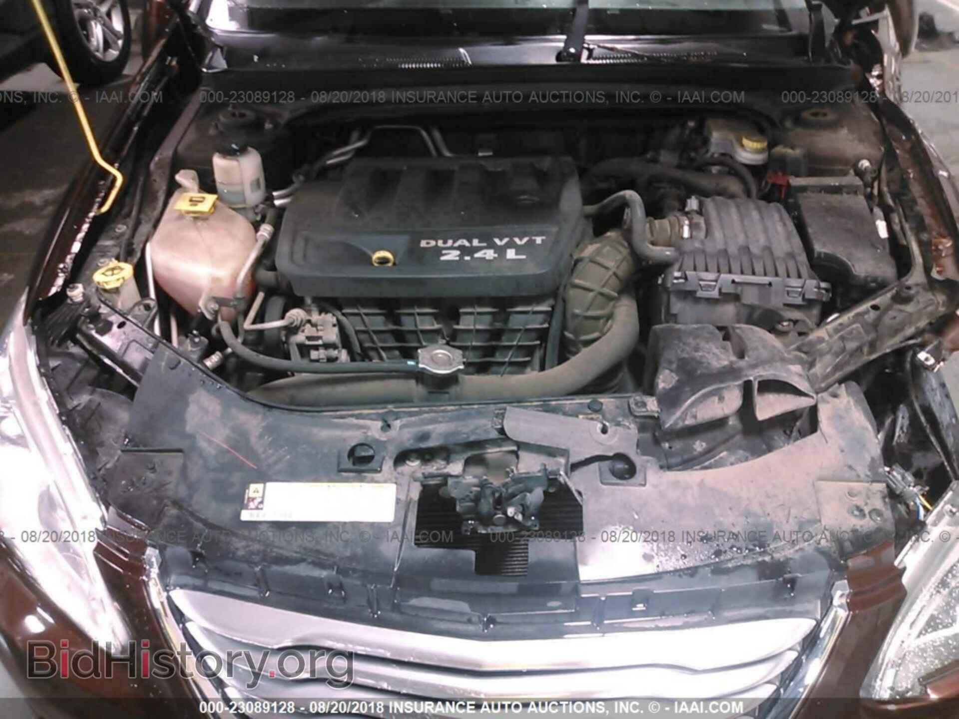 2012 Chrysler 200 - VIN: 1C3CCBBB5CN262915 - Фото 10