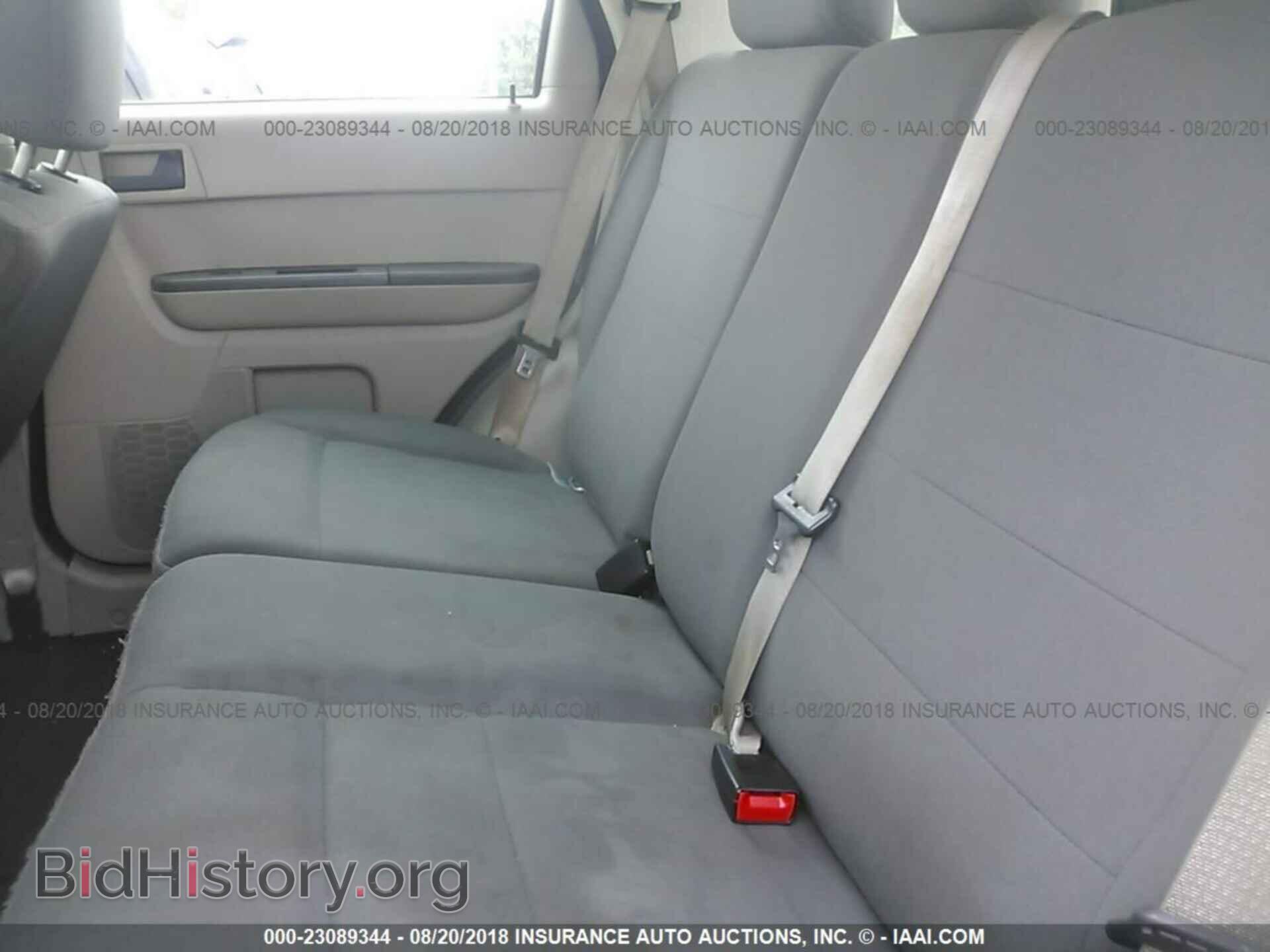 2012 Ford Escape - VIN: 1FMCU0C71CKA81881 - Фото 8