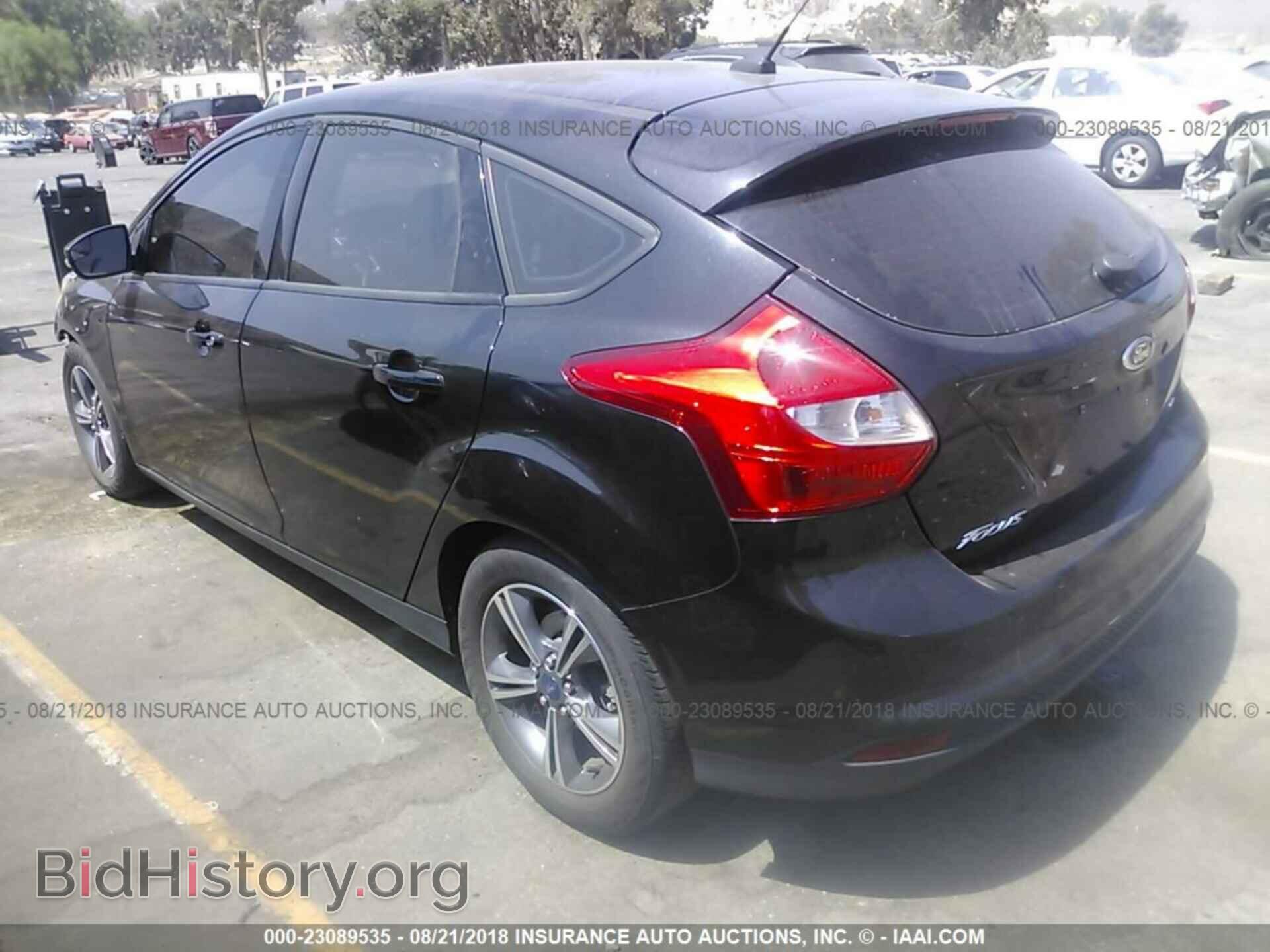2014 Ford Focus - VIN: 1FADP3K2XEL453261 - Фото 3