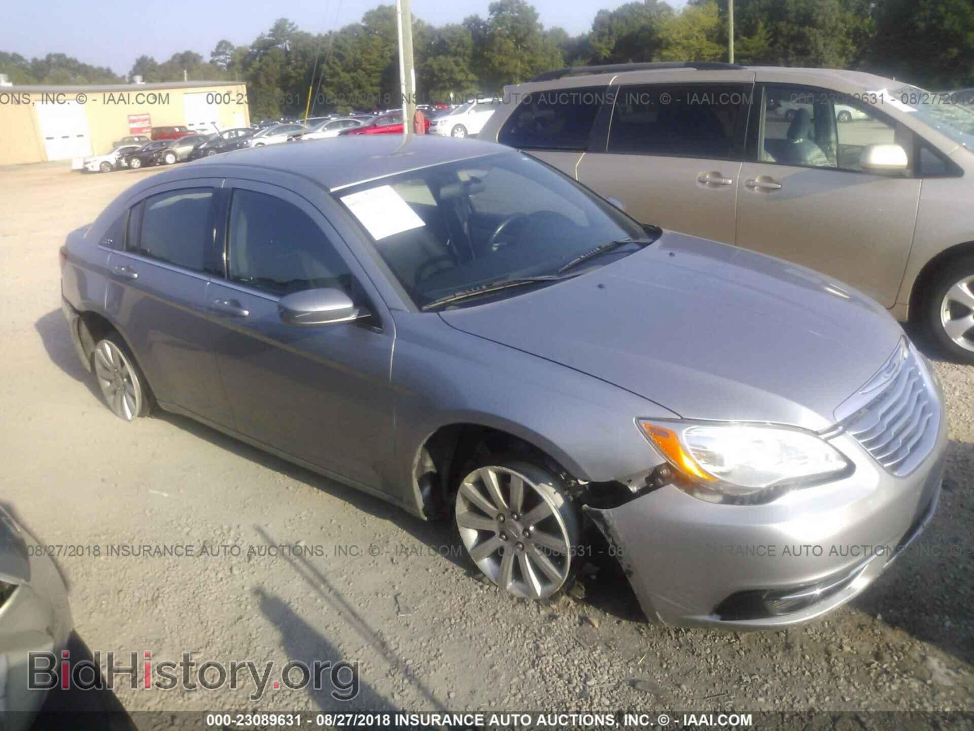 Photo 1C3CCBBG0DN608043 - Chrysler 200 2013