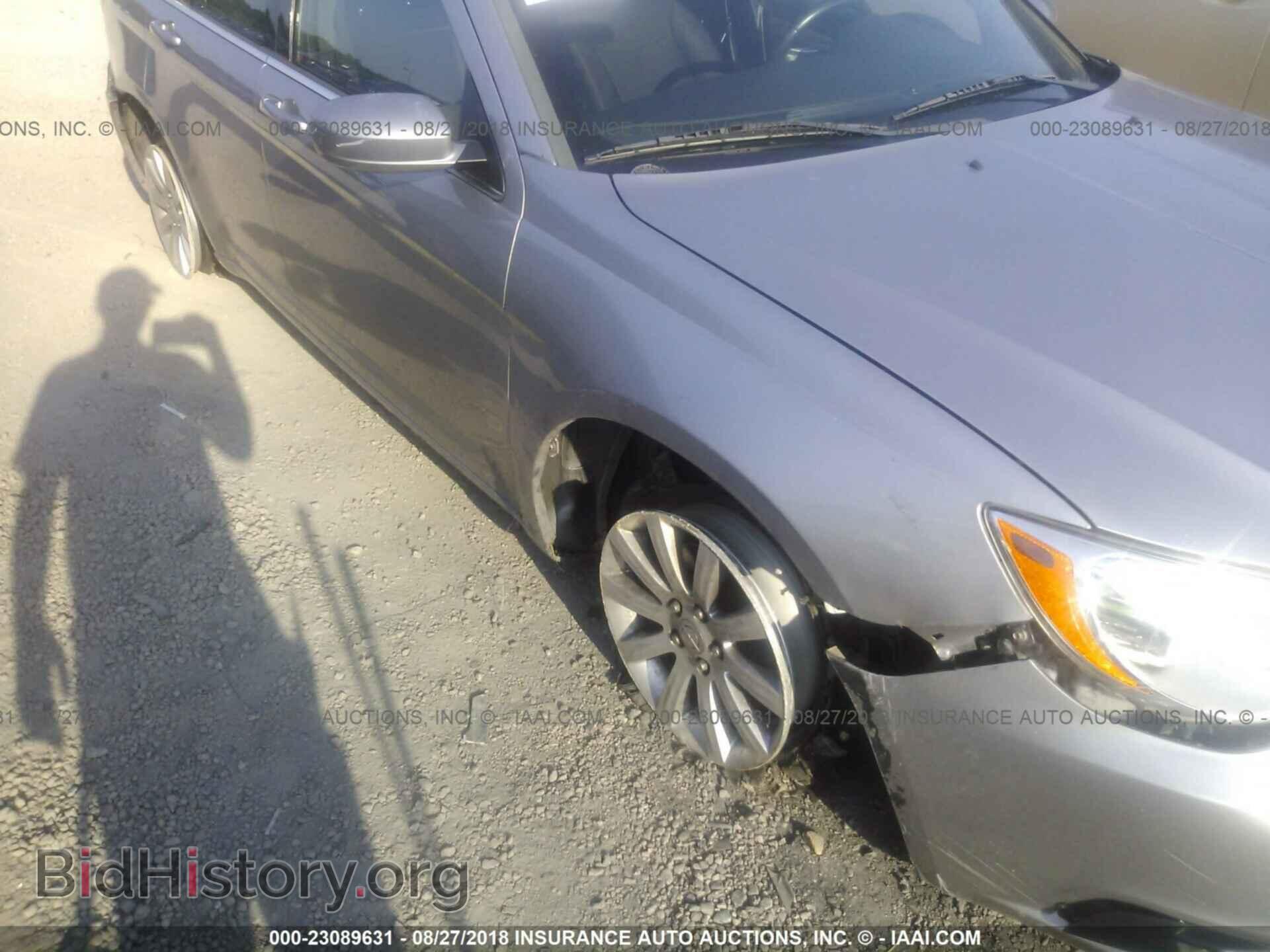2013 Chrysler 200 - VIN: 1C3CCBBG0DN608043 - Фото 6