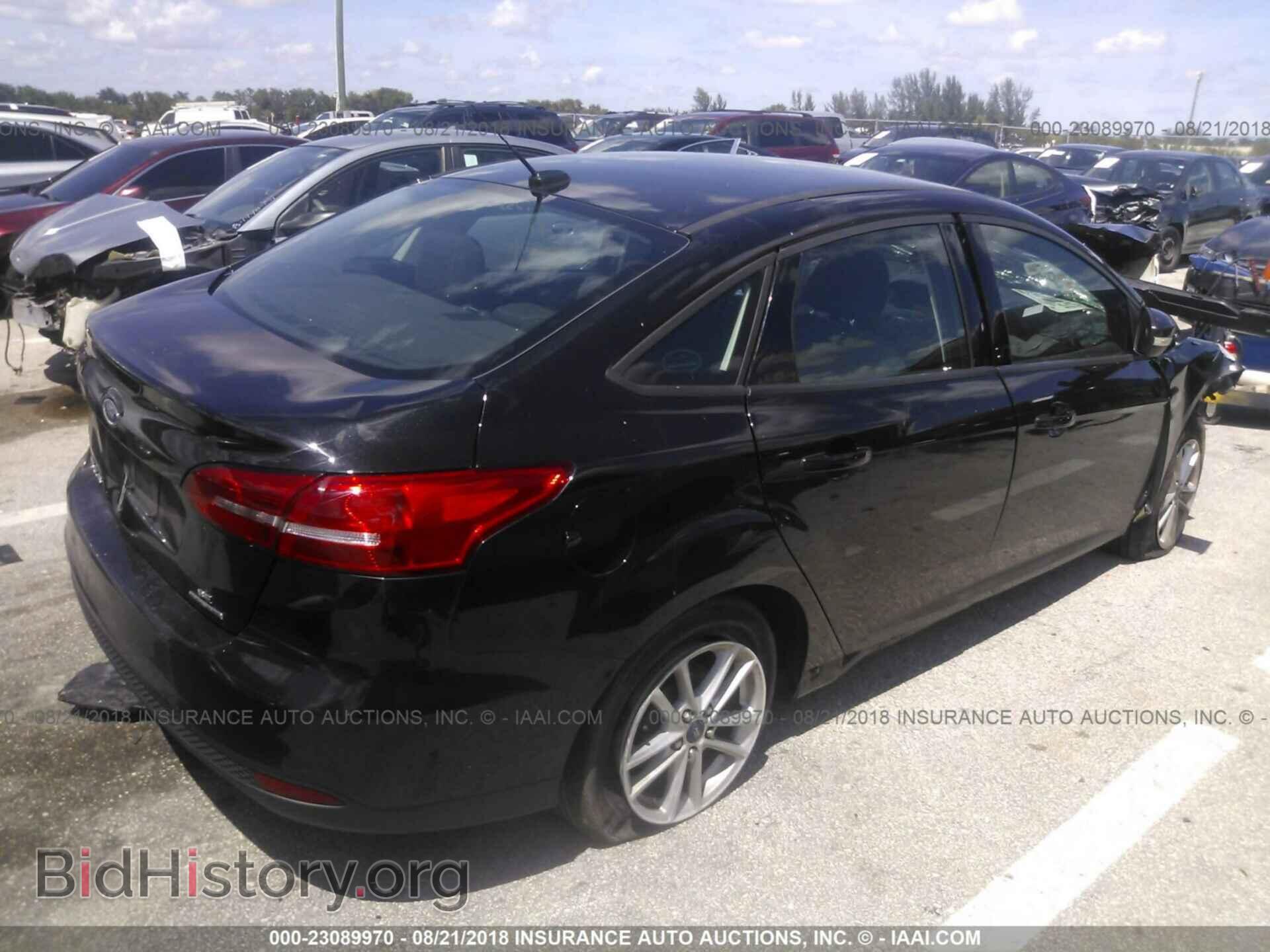 2015 Ford Focus - VIN: 1FADP3F25FL329782 - Фото 4