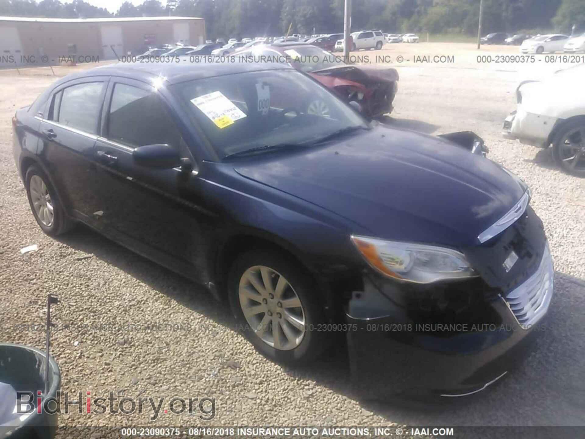 Photo 1C3CCBBB5DN672812 - Chrysler 200 2013
