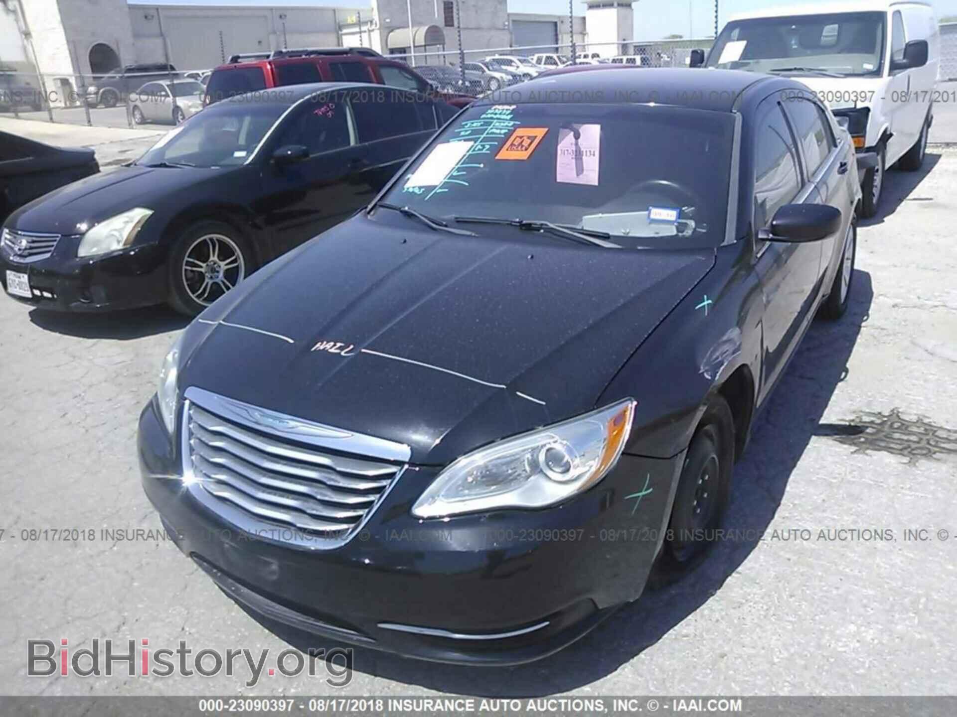 2013 Chrysler 200 - VIN: 1C3CCBBB6DN694463 - Photo 2