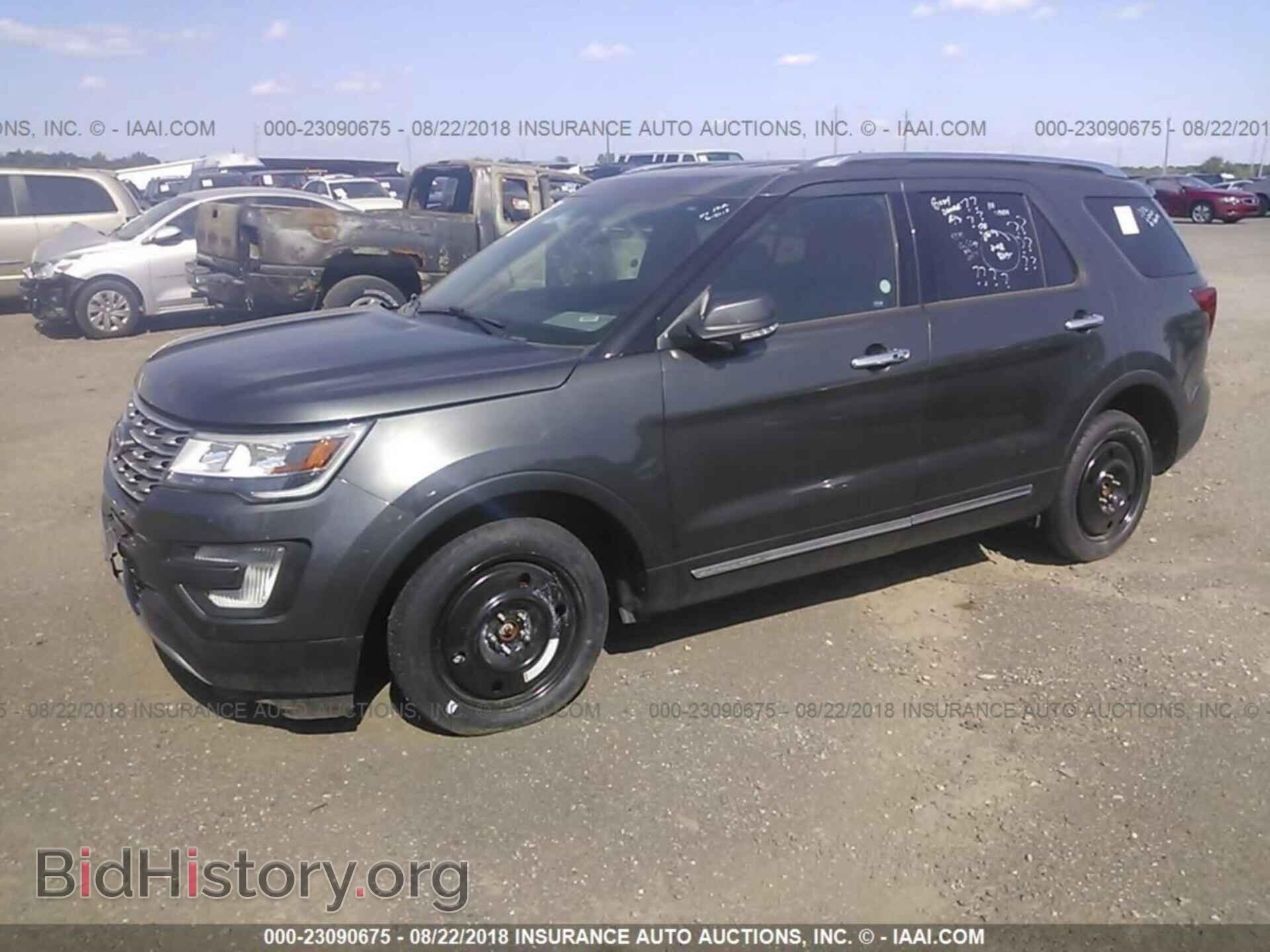 2017 Ford Explorer - VIN: 1FM5K7F83HGB16541 - Фото 2
