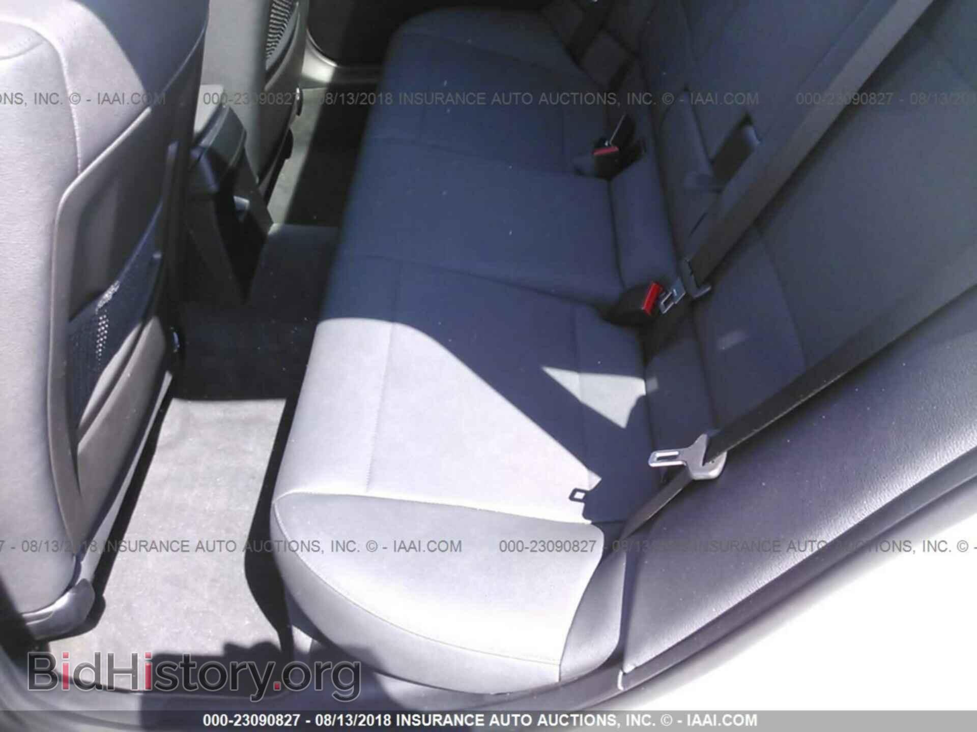 2015 Bmw X1 - VIN: WBAVL1C51FVY28559 - Фото 8