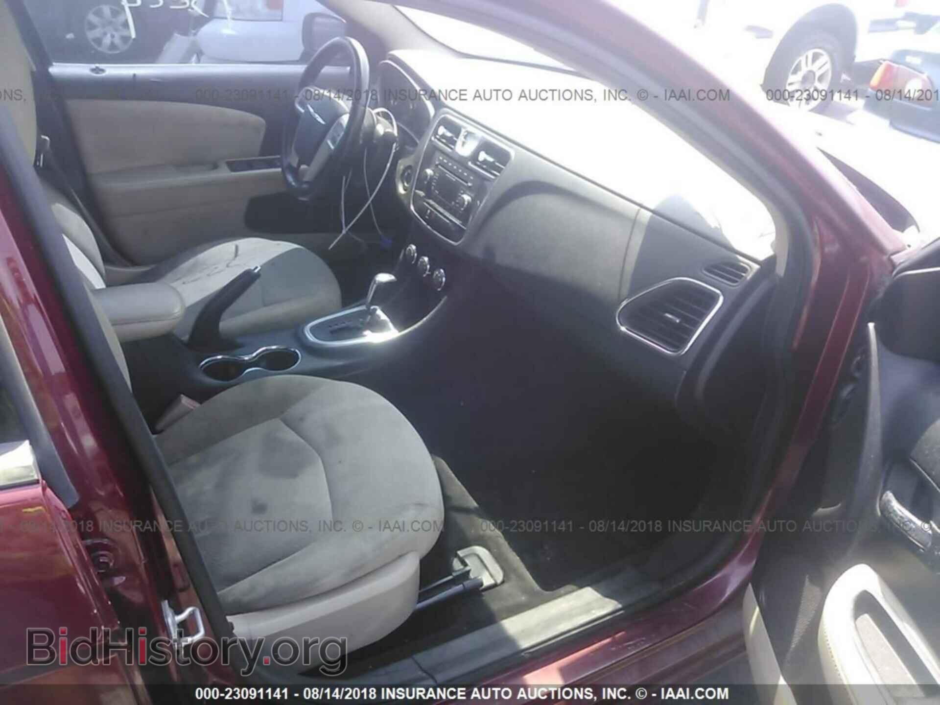 2013 Chrysler 200 - VIN: 1C3CCBBB5DN601061 - Фото 5