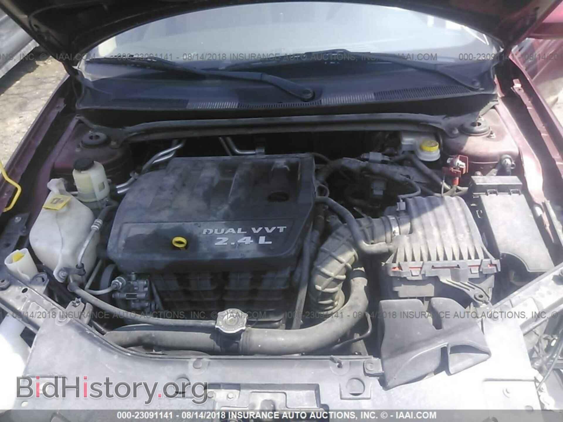 2013 Chrysler 200 - VIN: 1C3CCBBB5DN601061 - Фото 10