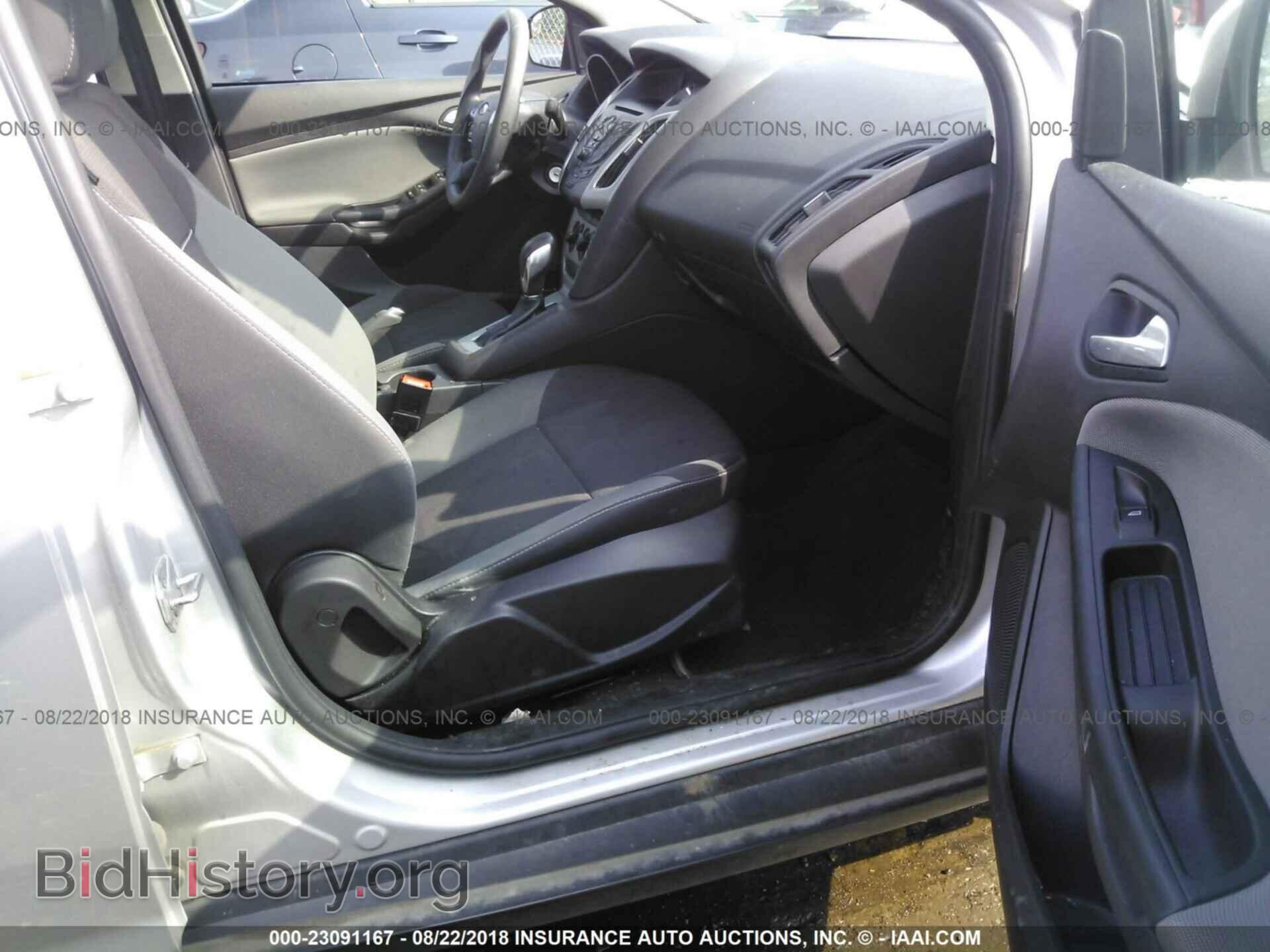 2014 Ford Focus - VIN: 1FADP3F24EL121911 - Фото 5