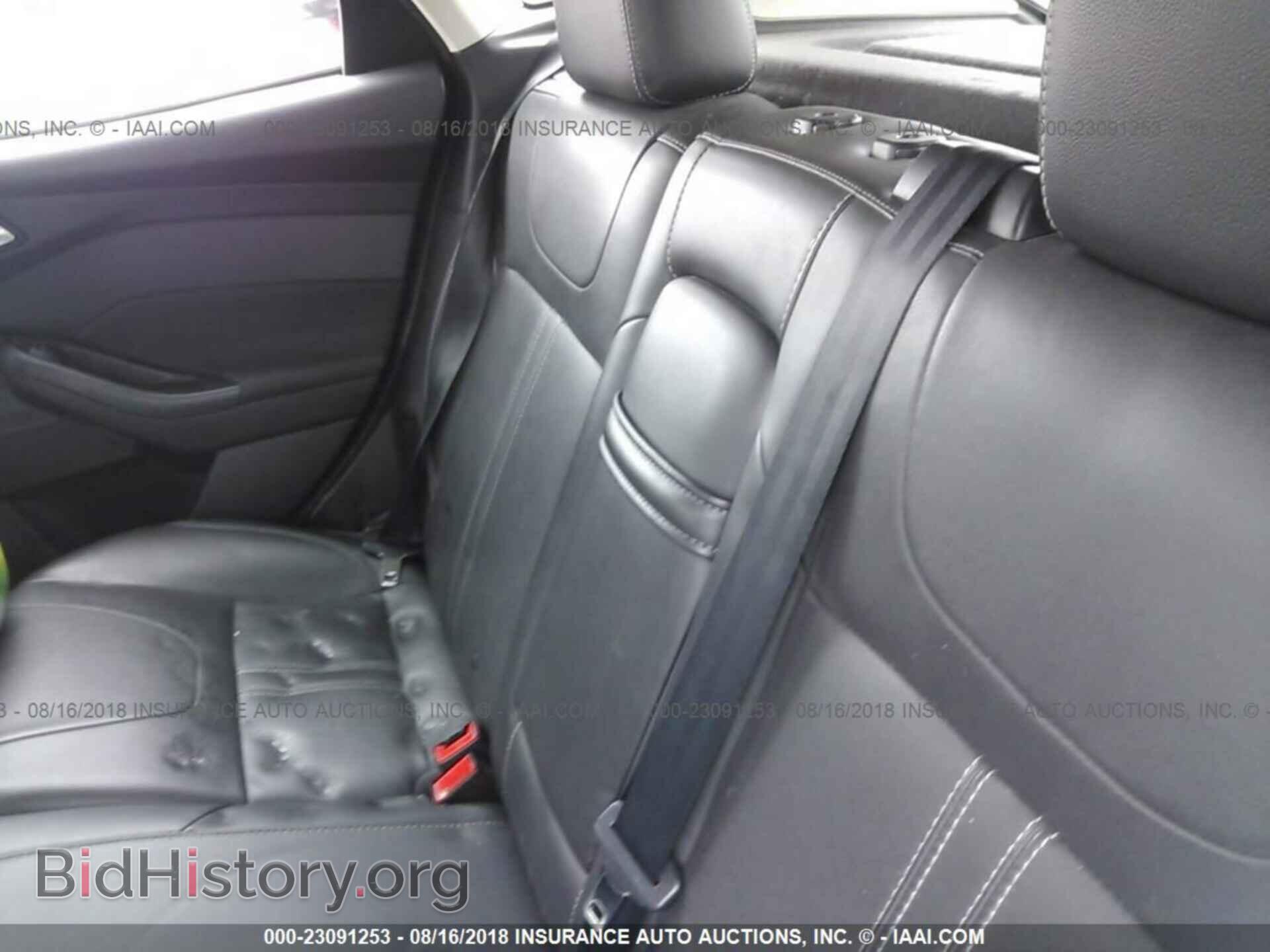 2012 Ford Focus - VIN: 1FAHP3M28CL258674 - Фото 8