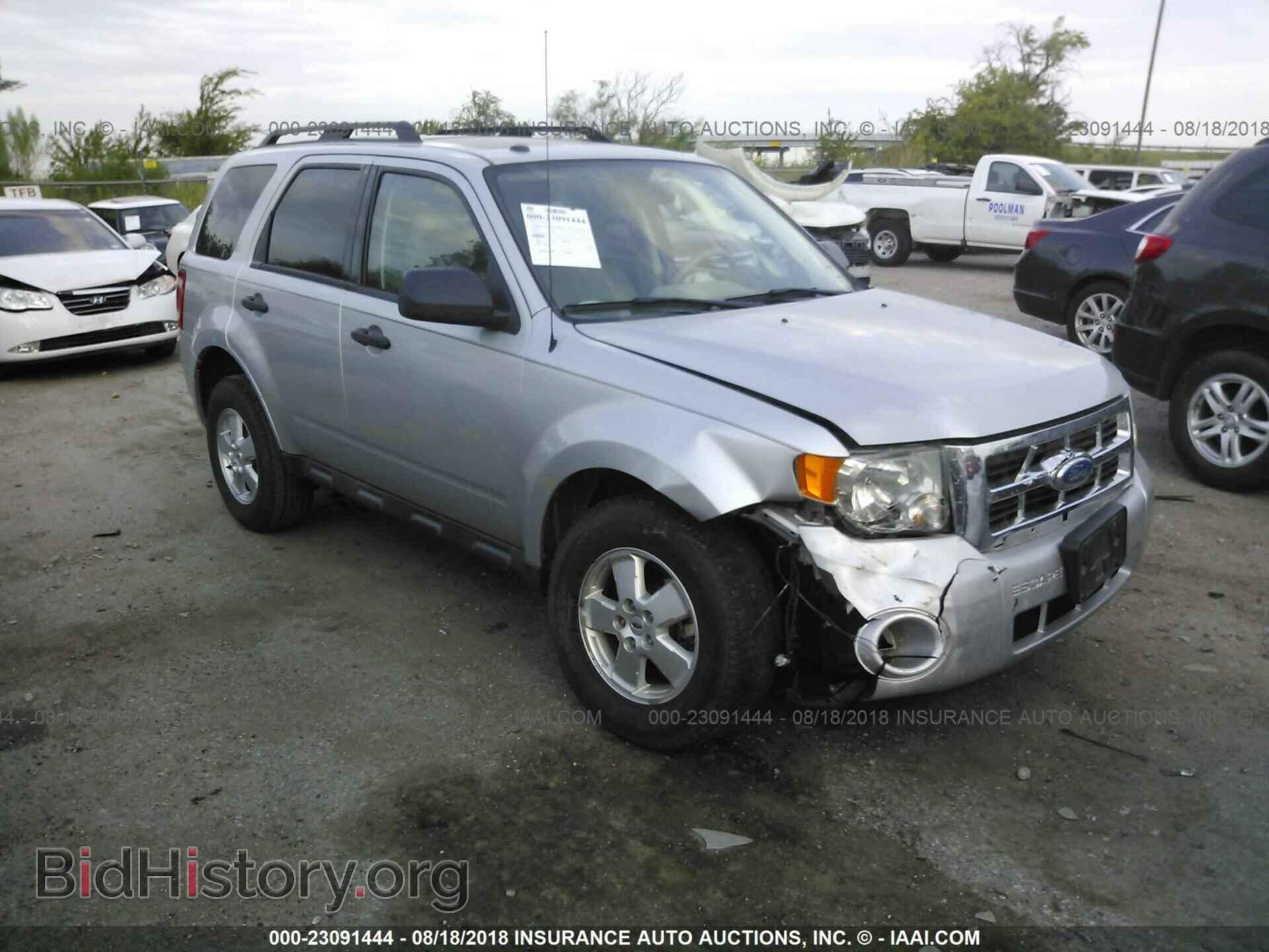 Фотография 1FMCU0D72BKC08764 - Ford Escape 2011