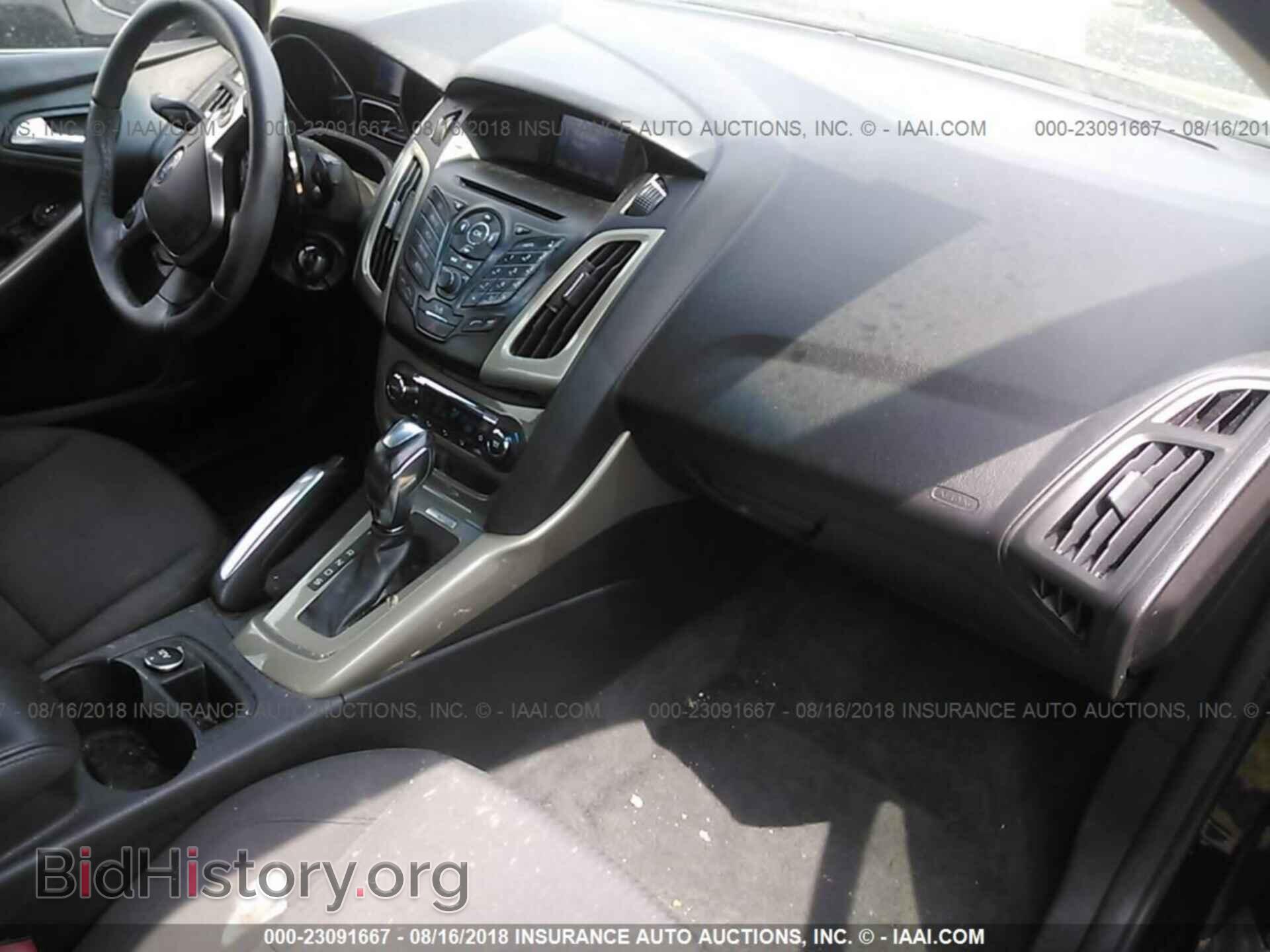 2012 Ford Focus - VIN: 1FAHP3H24CL255068 - Фото 5