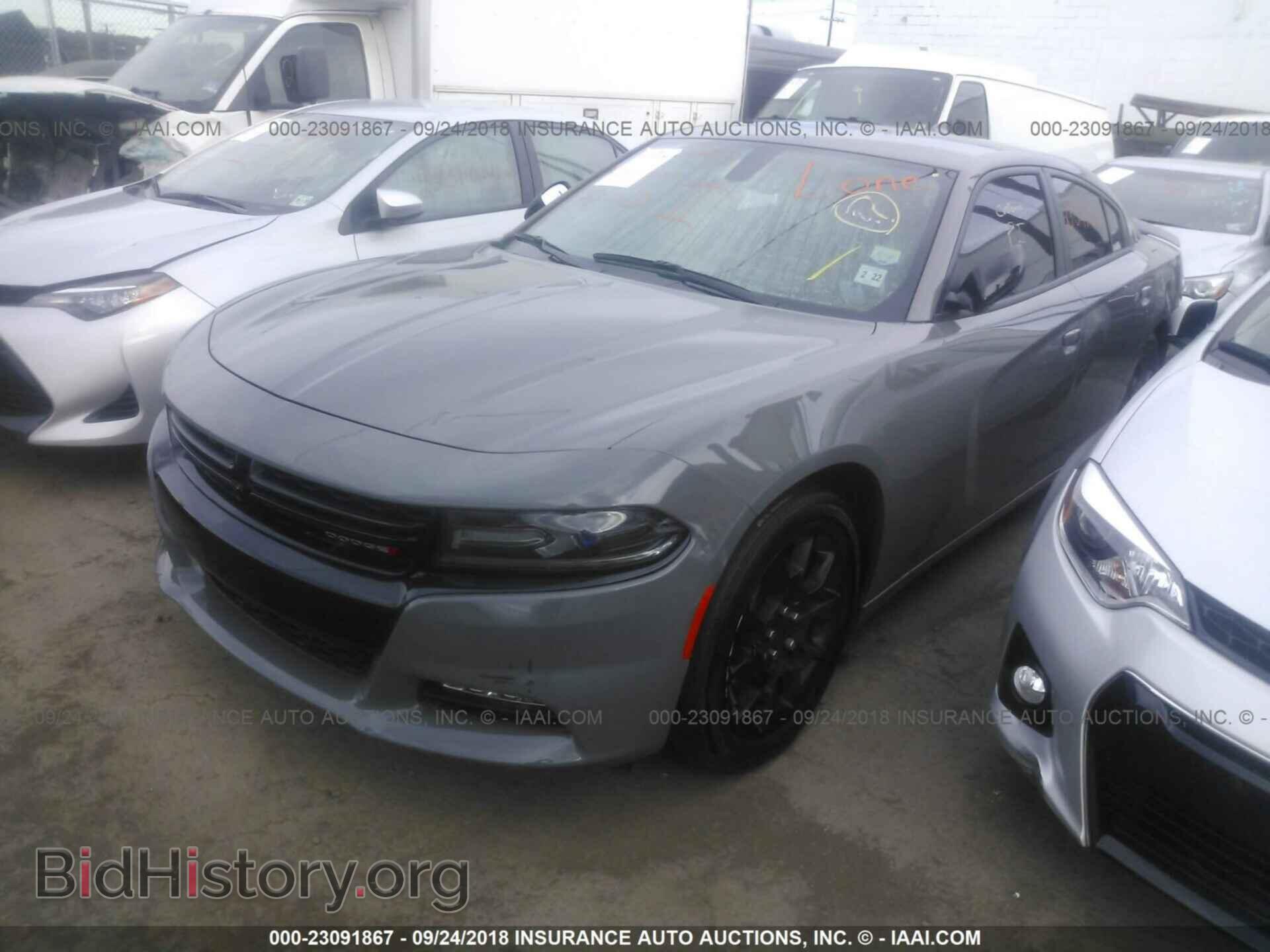 2017 Dodge Charger - VIN: 2C3CDXJG8HH572421 - Photo 2