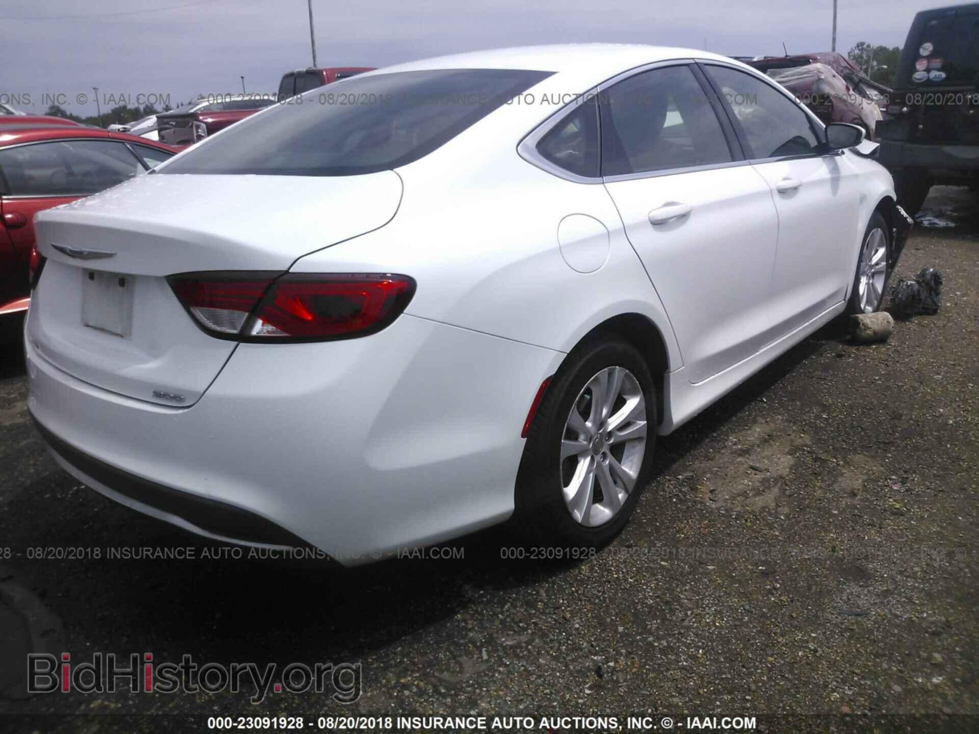 2015 Chrysler 200 - VIN: 1C3CCCAB2FN575660 - Фото 4