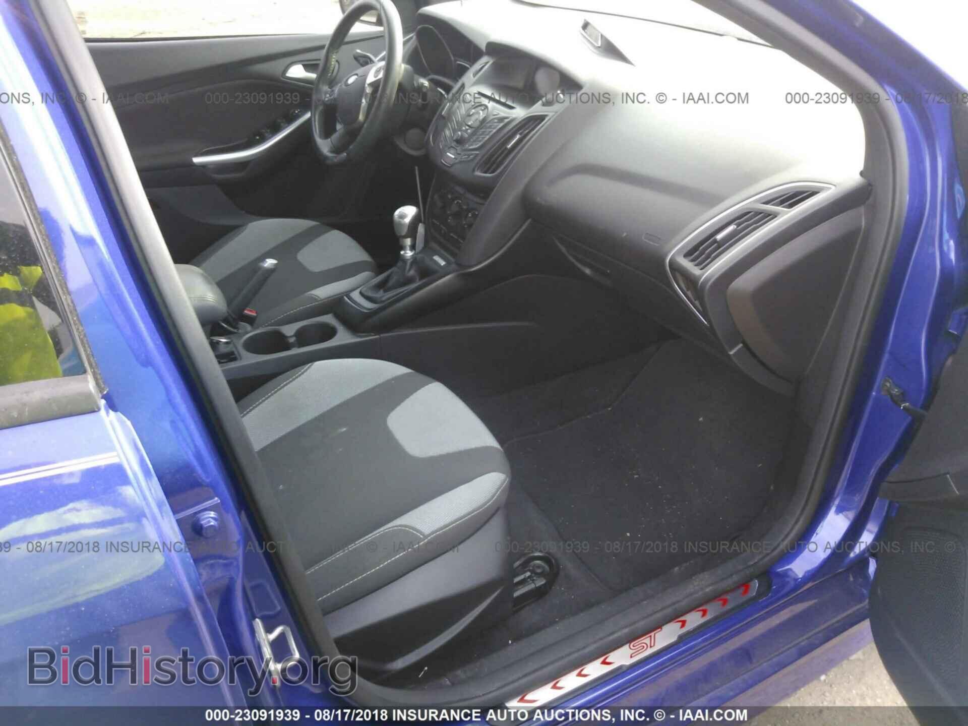 2014 Ford Focus - VIN: 1FADP3L93EL190557 - Фото 5