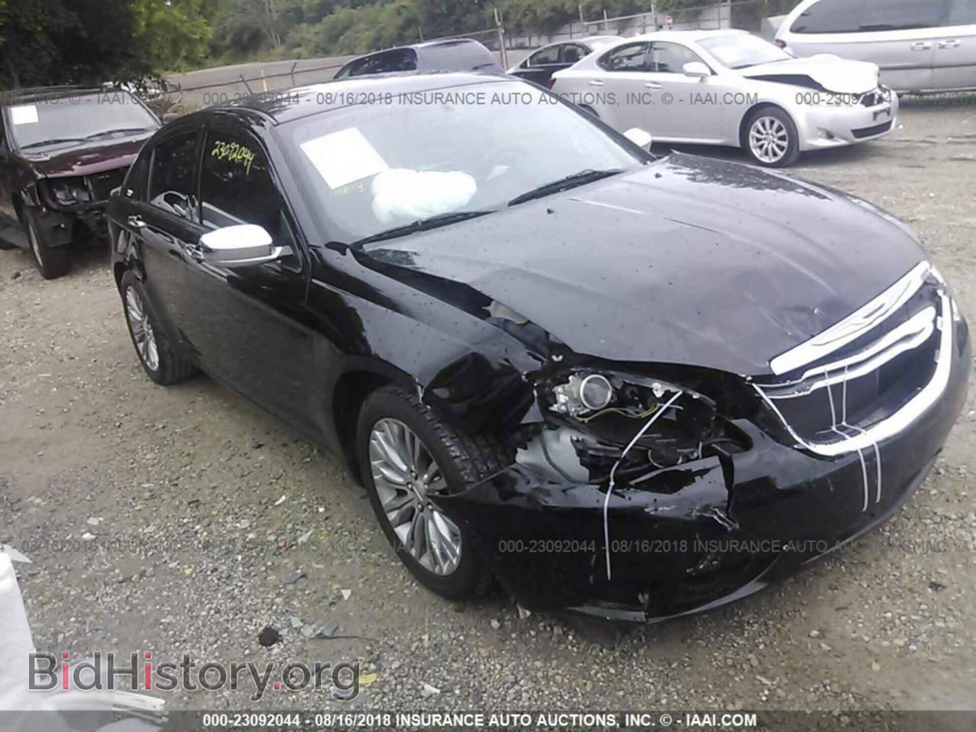 Фотография 1C3CCBCB5CN330080 - Chrysler 200 2012