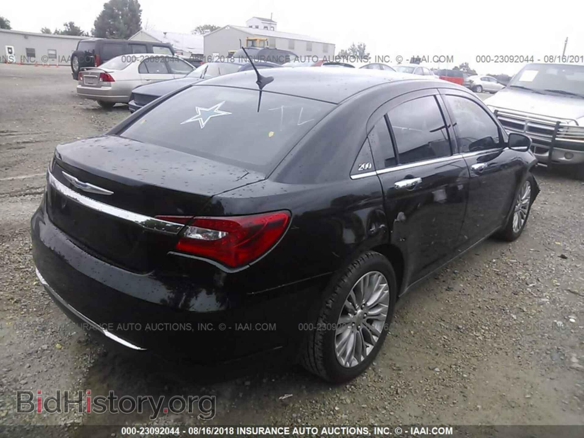 2012 Chrysler 200 - VIN: 1C3CCBCB5CN330080 - Фото 4