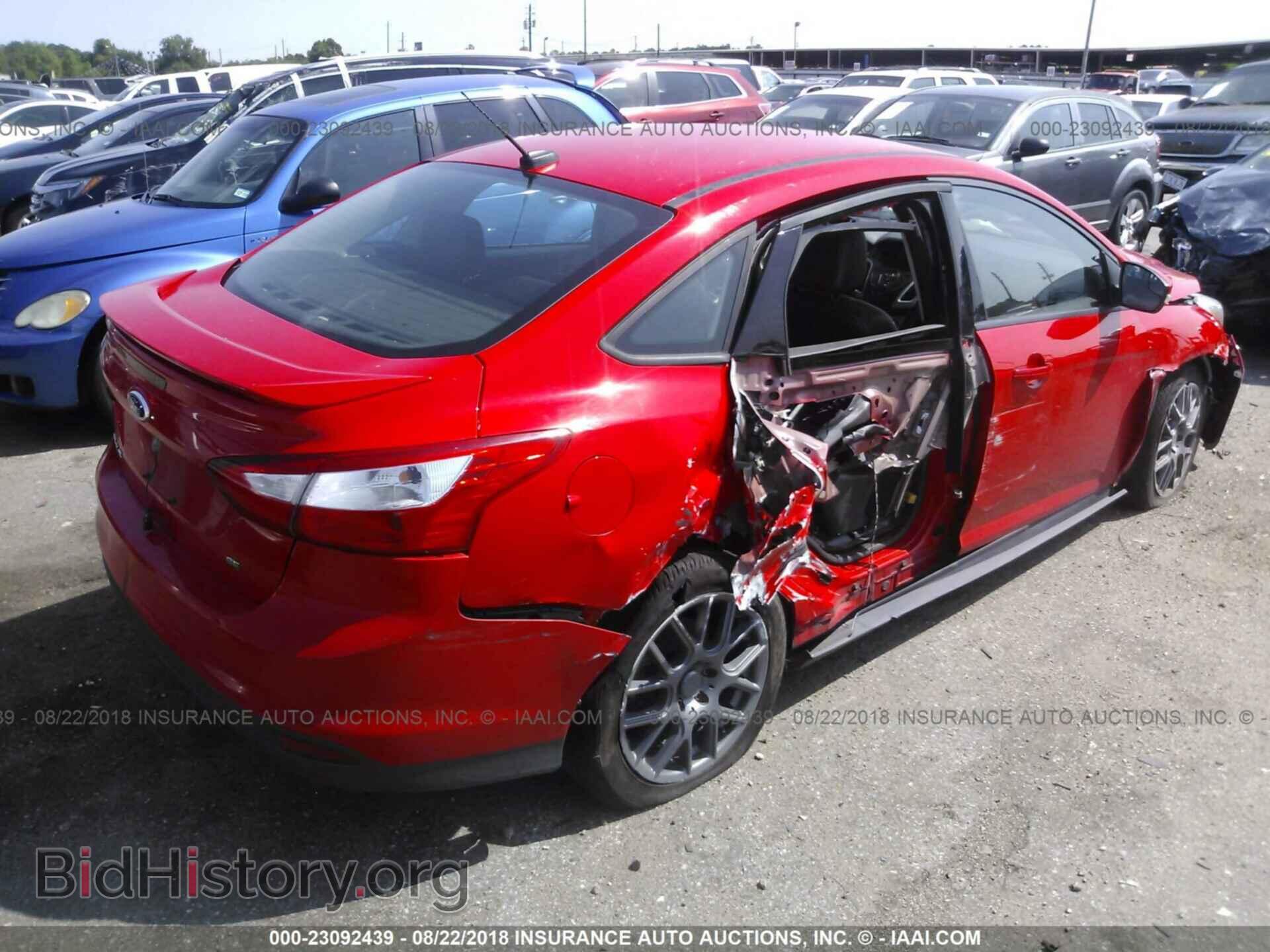 2013 Ford Focus - VIN: 1FADP3F24DL246454 - Фото 4