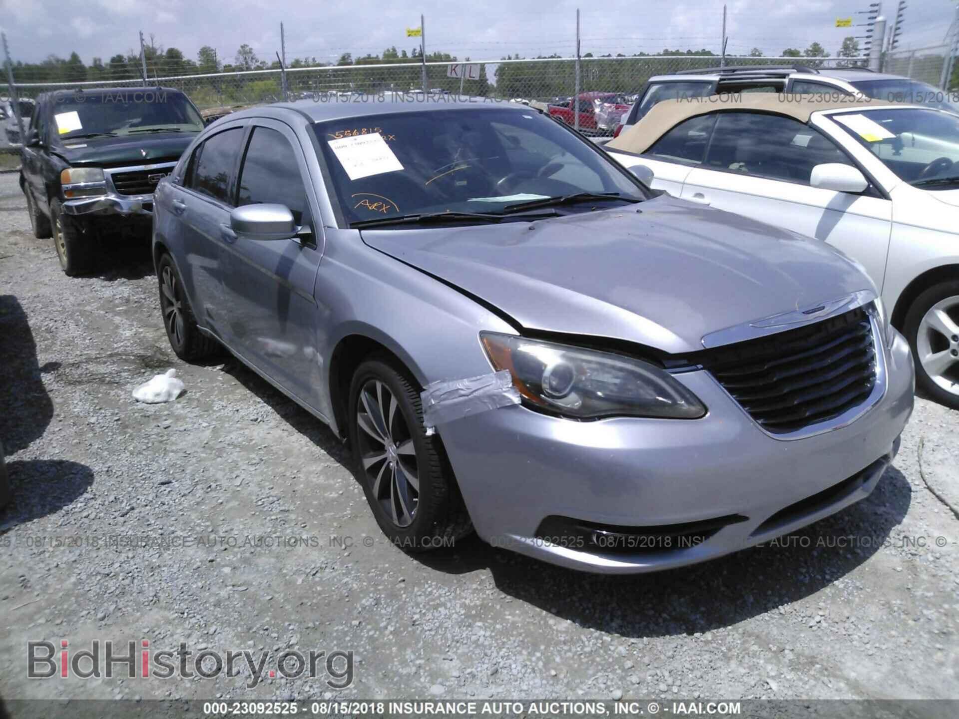 Фотография 1C3CCBBB6DN539041 - Chrysler 200 2013