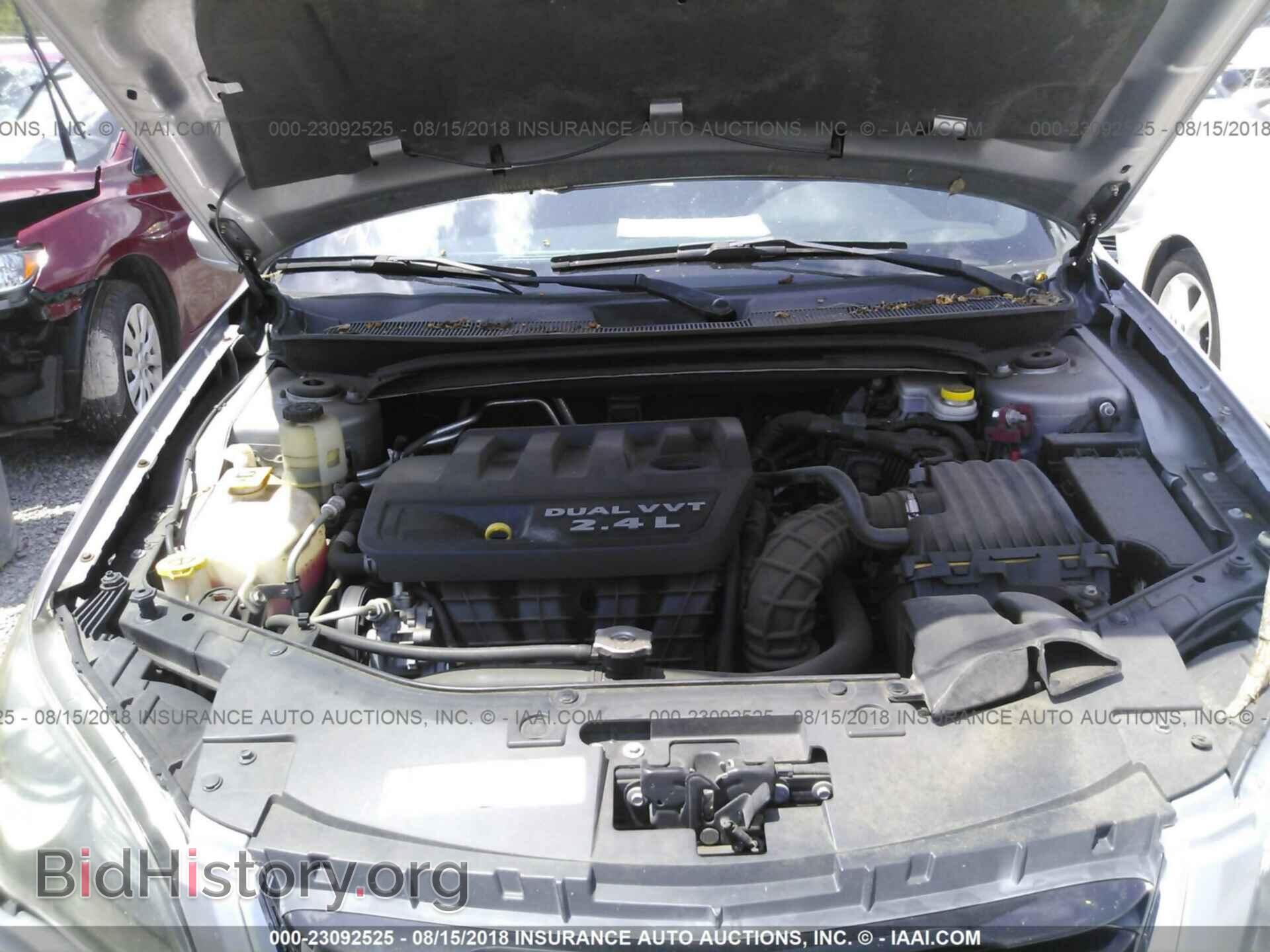 2013 Chrysler 200 - VIN: 1C3CCBBB6DN539041 - Photo 10