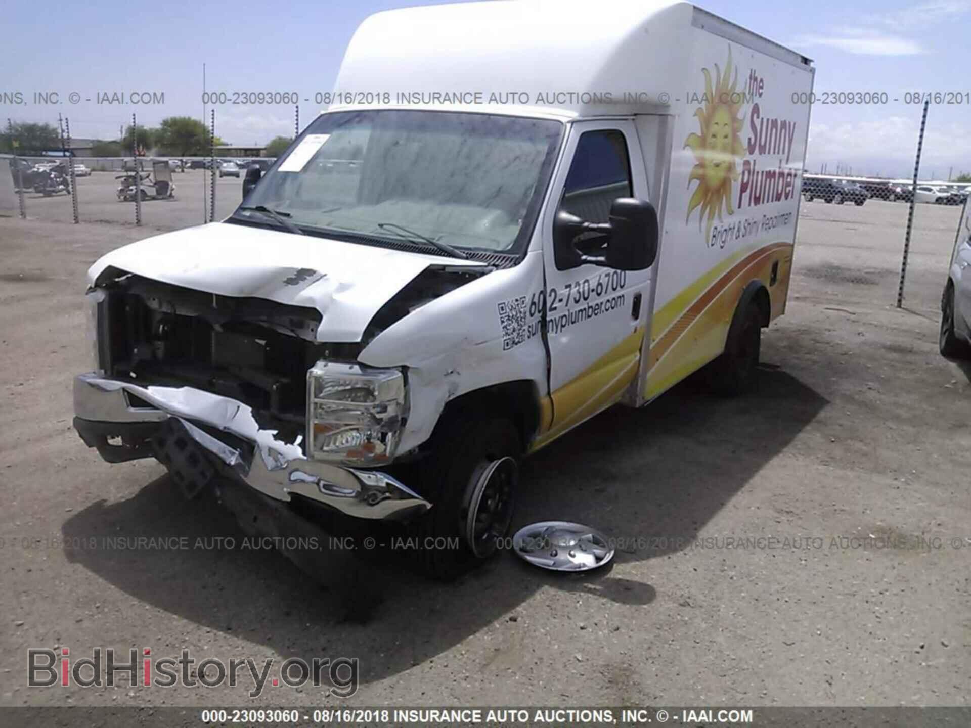 2013 Ford Econoline - VIN: 1FDWE3FL7DDA64108 - Photo 2