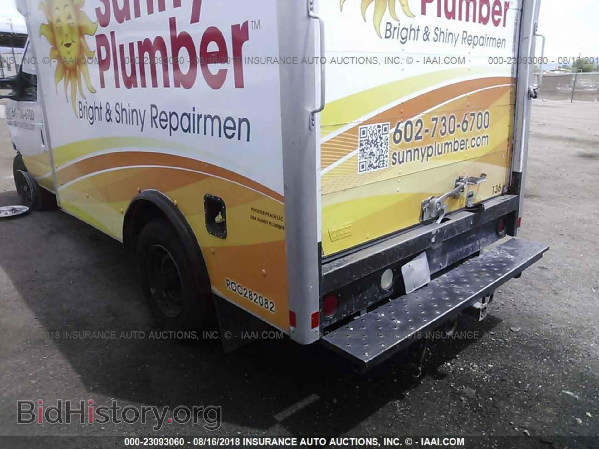 2013 Ford Econoline - VIN: 1FDWE3FL7DDA64108 - Photo 3