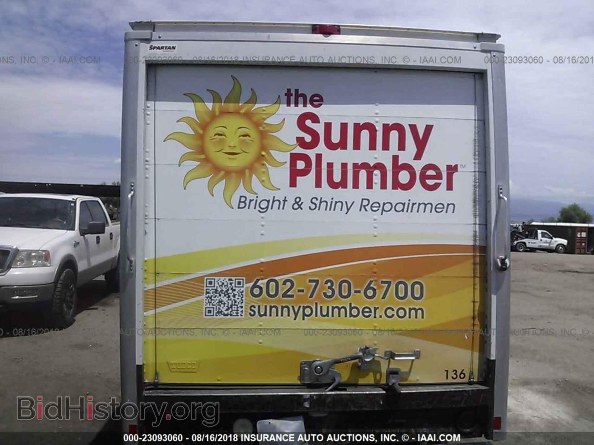 2013 Ford Econoline - VIN: 1FDWE3FL7DDA64108 - Photo 8