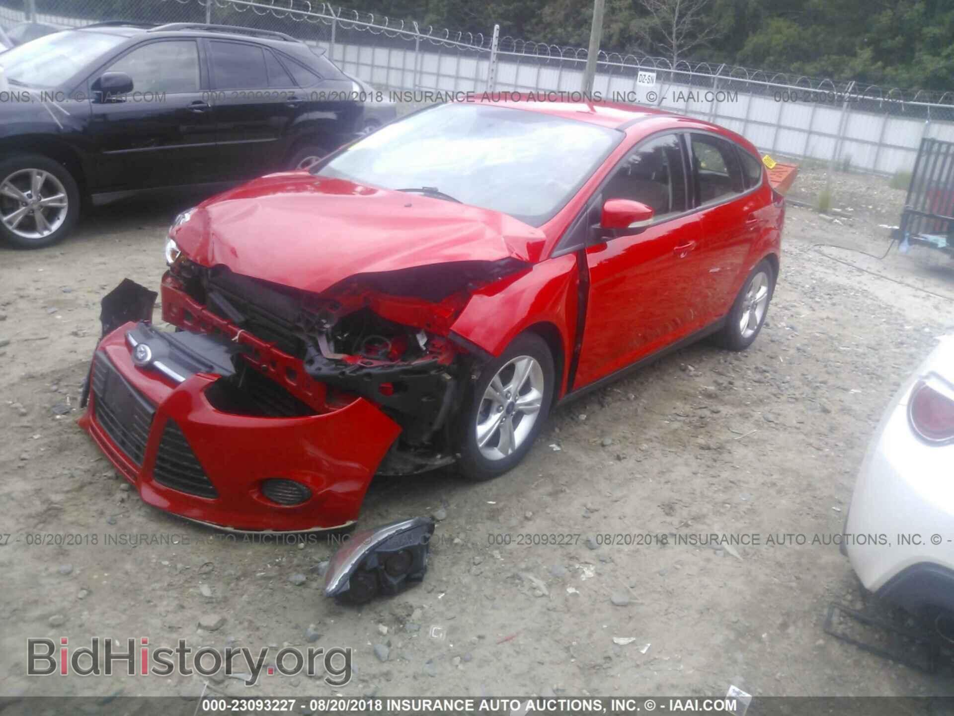 2013 Ford Focus - VIN: 1FADP3K23DL282514 - Фото 2