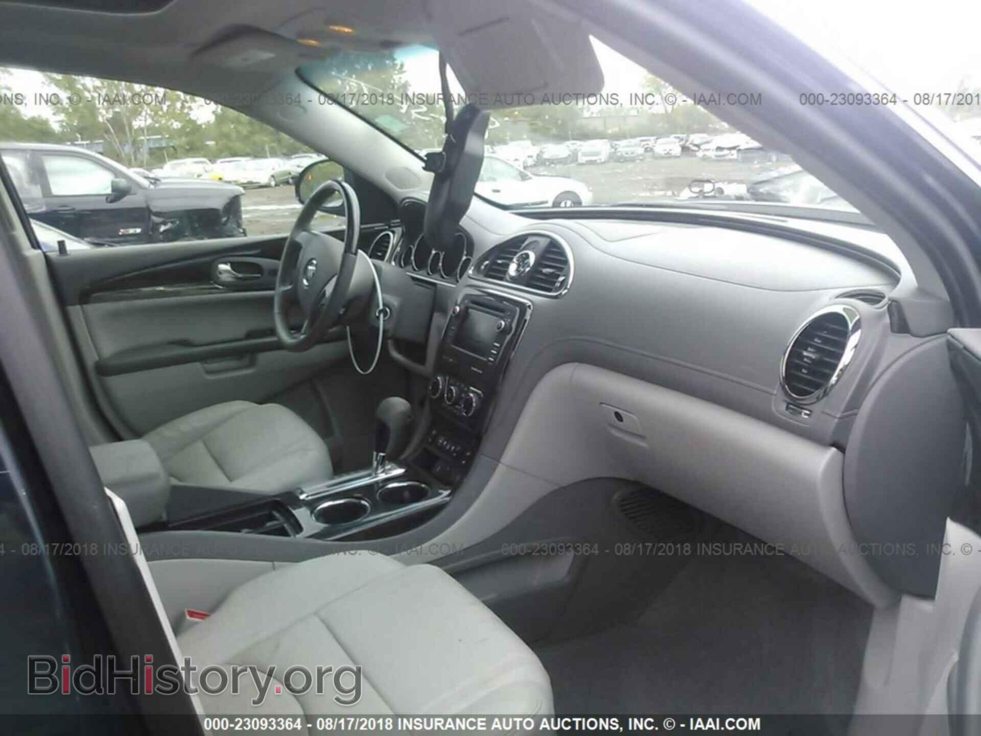 2017 Buick Enclave - VIN: 5GAKRBKD8HJ145899 - Photo 5
