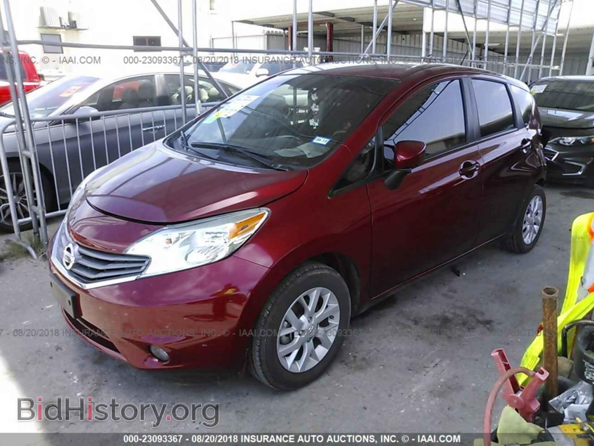 2016 Nissan Versa note - VIN: 3N1CE2CP8GL404957 - Фото 2