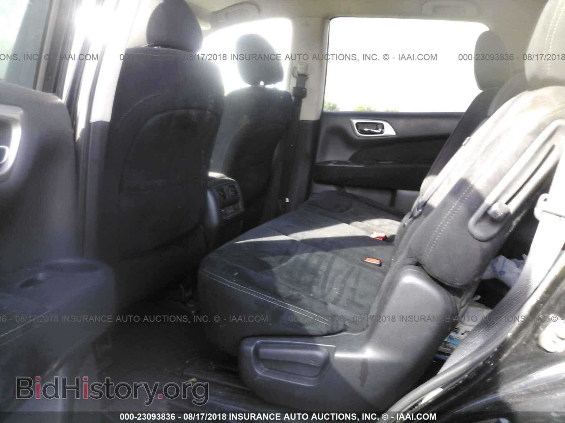 2014 Nissan Pathfinder - VIN: 5N1AR2MN2EC726228 - Фото 8