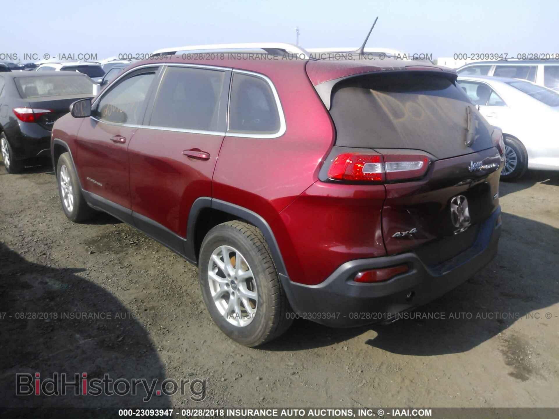 2014 Jeep Cherokee - VIN: 1C4PJMCB5EW153106 - Фото 3