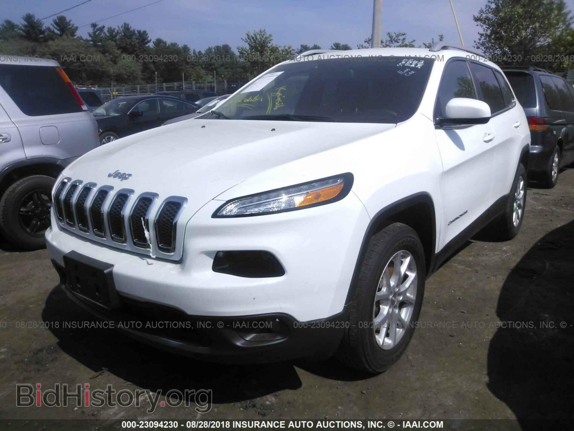 2017 Jeep Cherokee - VIN: 1C4PJMCB5HW543899 - Фото 2