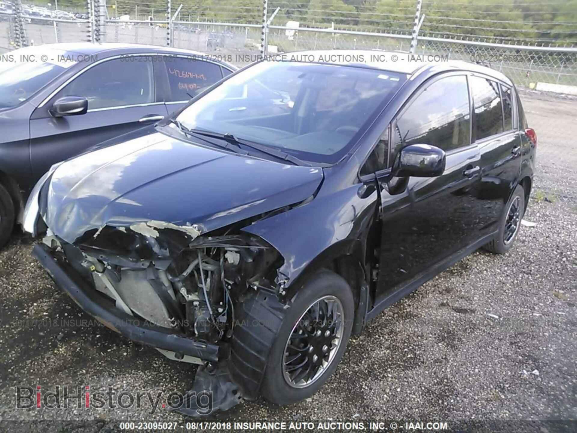 2011 Nissan Versa - VIN: 3N1BC1CPXBL470009 - Photo 2