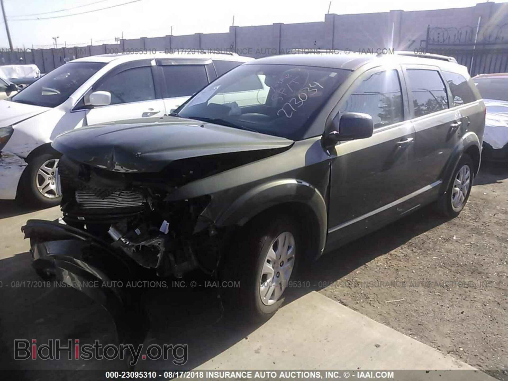 2017 Dodge Journey - VIN: 3C4PDCAB2HT545720 - Photo 2
