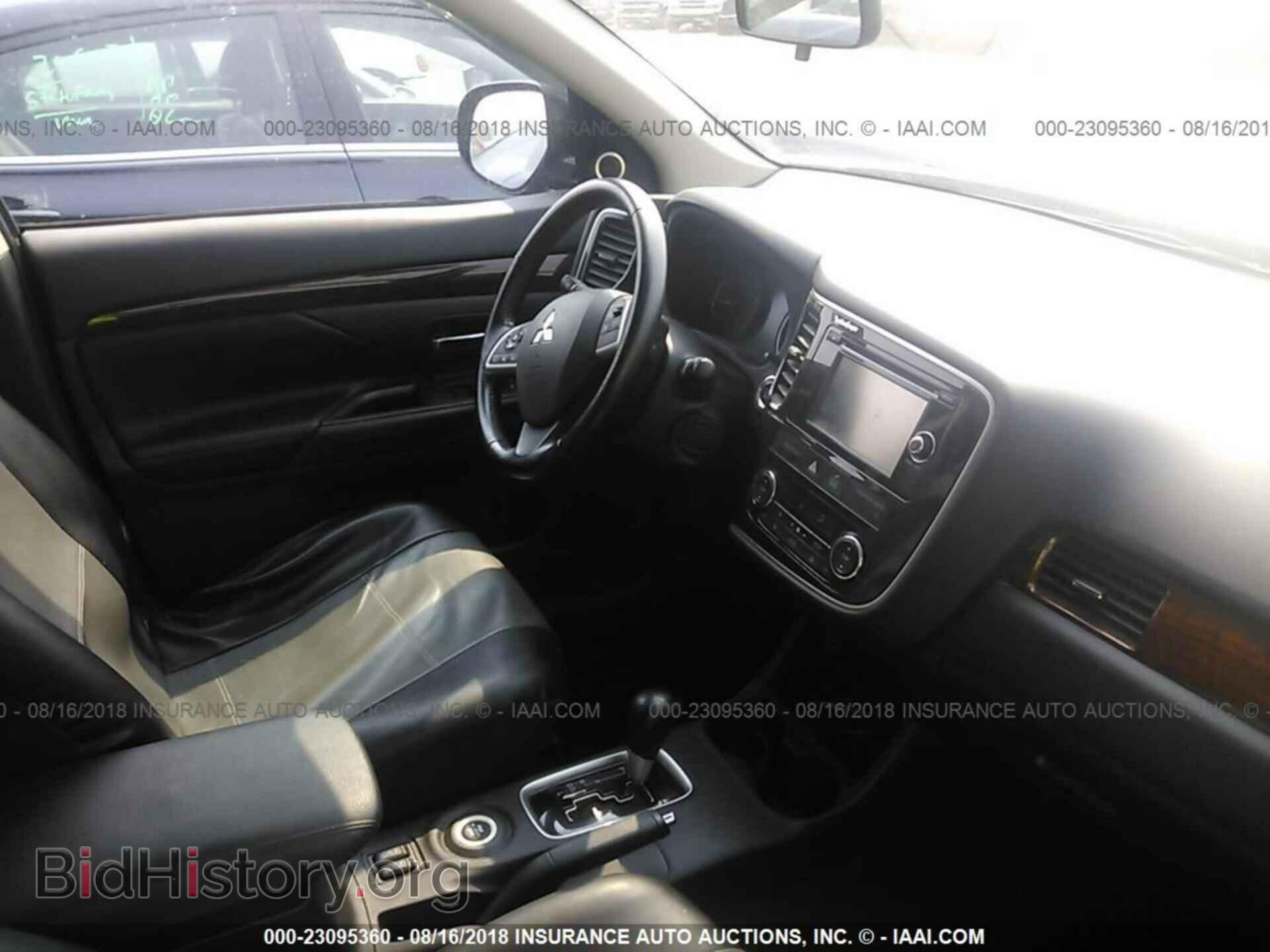 2014 Mitsubishi Outlander - VIN: JA4AZ3A36EZ012672 - Фото 5
